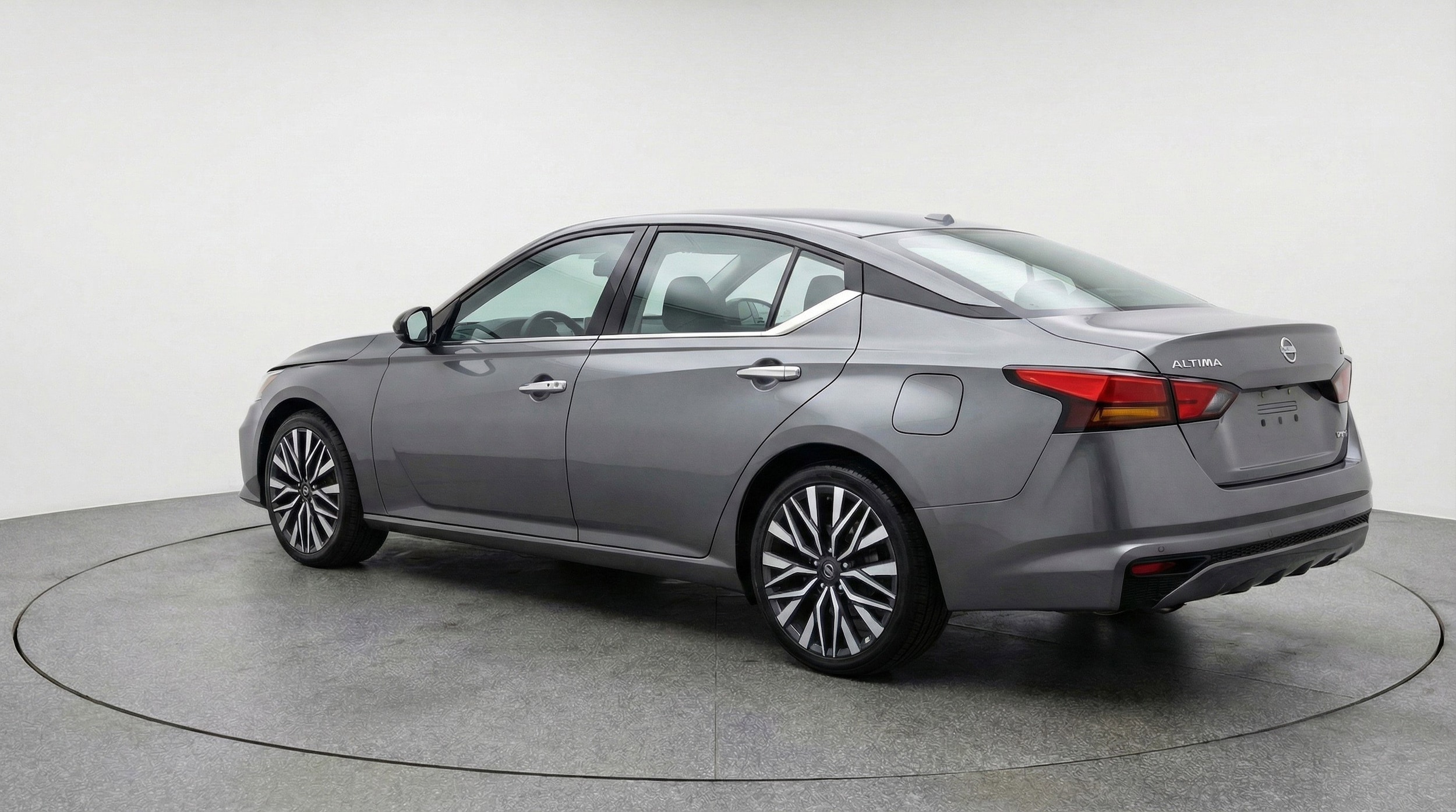 Thumbnail: 2025 Nissan Altima - 6
