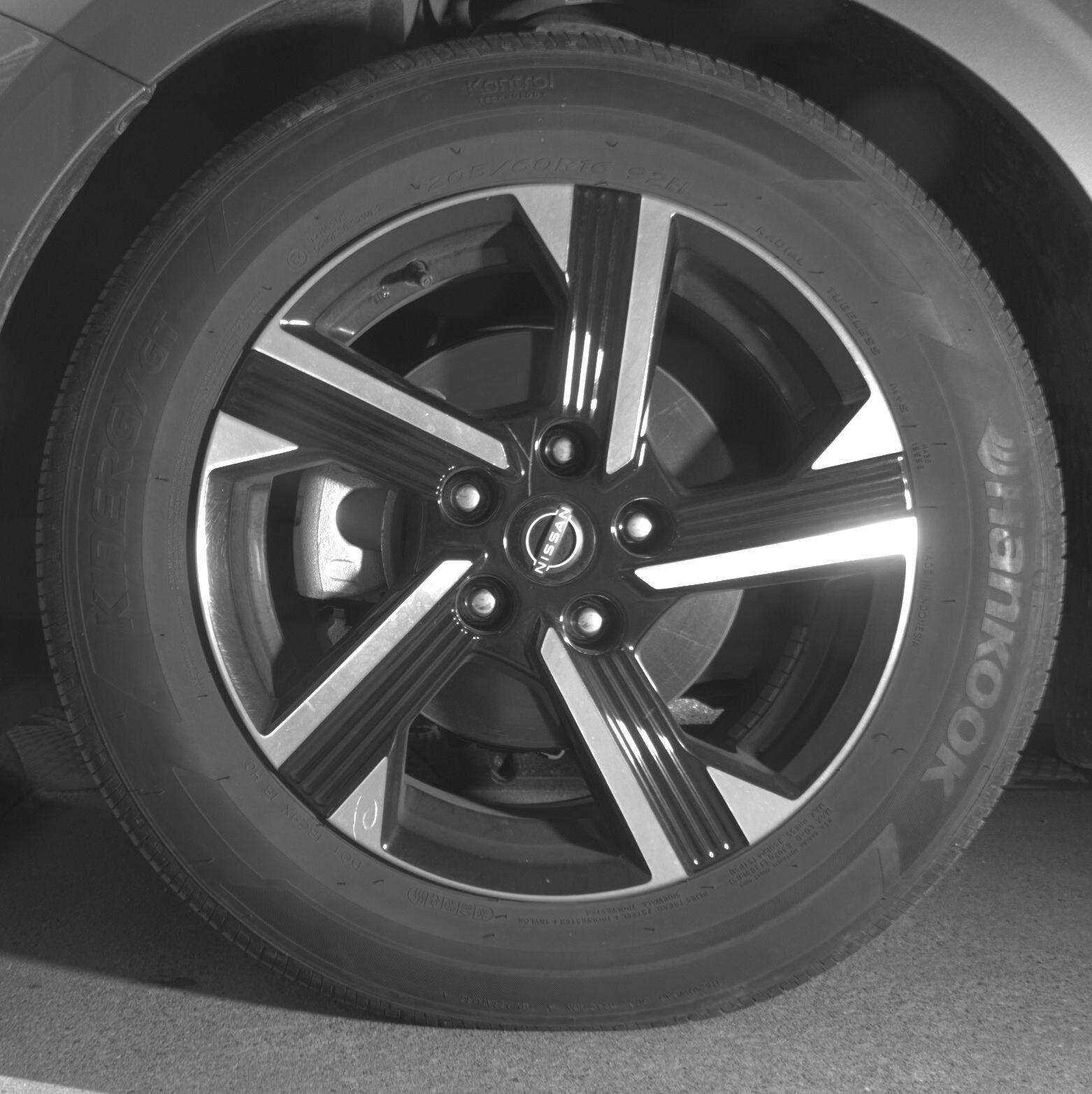 Thumbnail: 2025 Nissan Sentra - 9