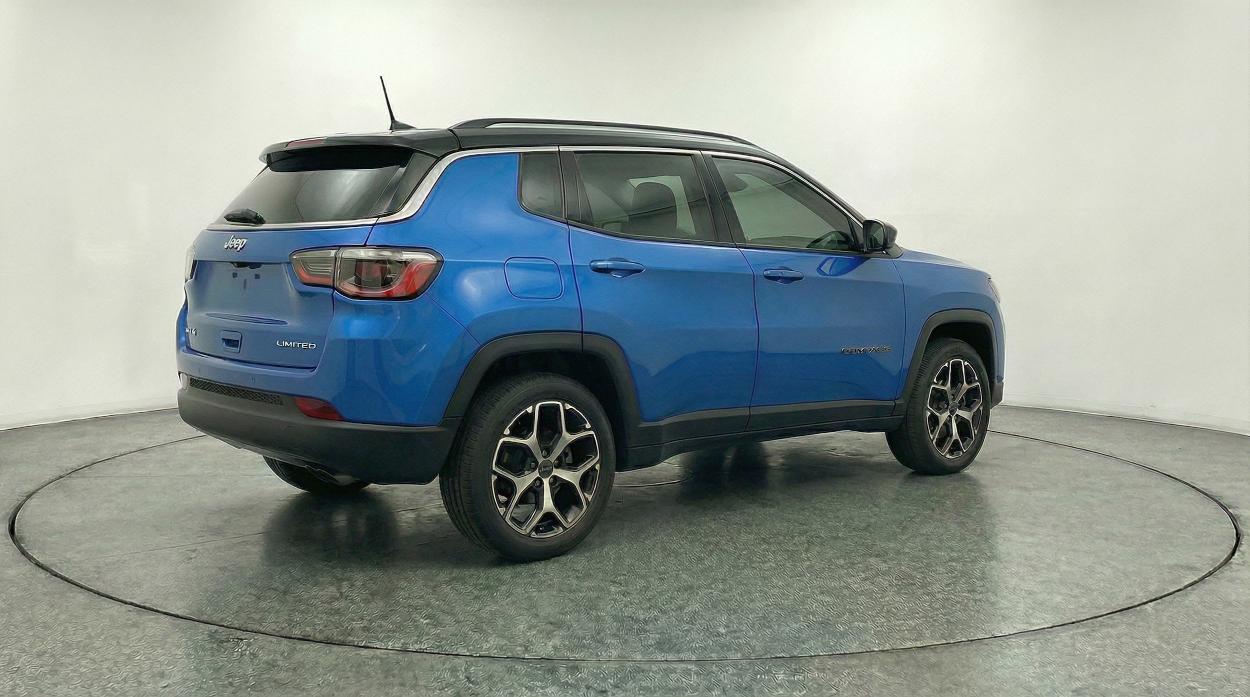 Thumbnail: 2025 Jeep Compass - 9