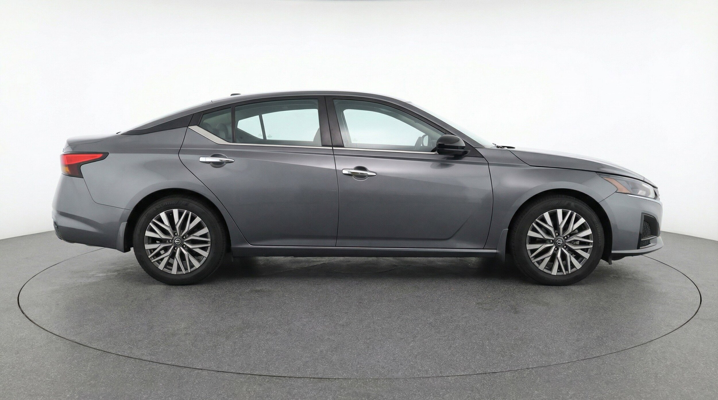 Thumbnail: 2025 Nissan Altima - 11