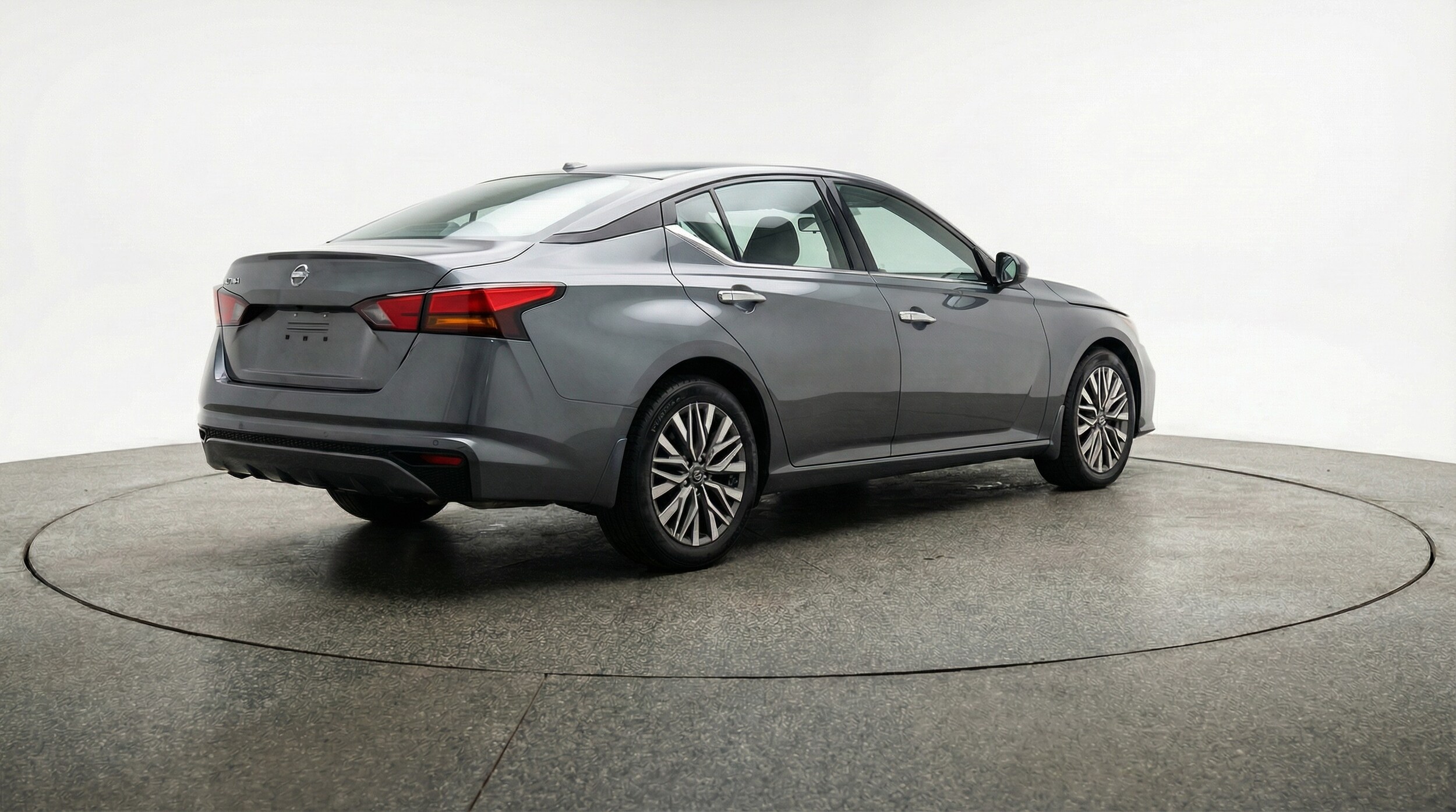 Thumbnail: 2025 Nissan Altima - 7