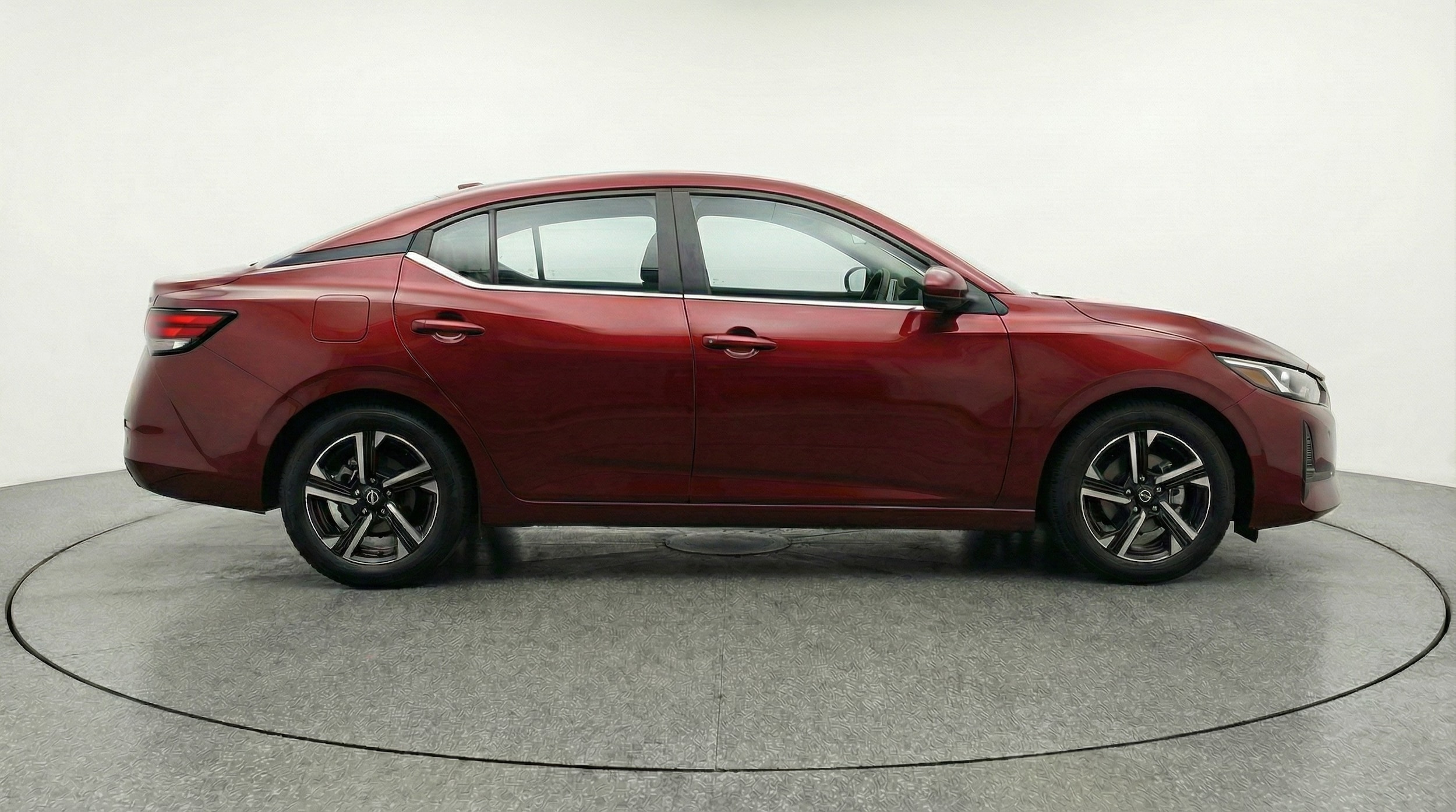 Thumbnail: 2025 Nissan Sentra - 8