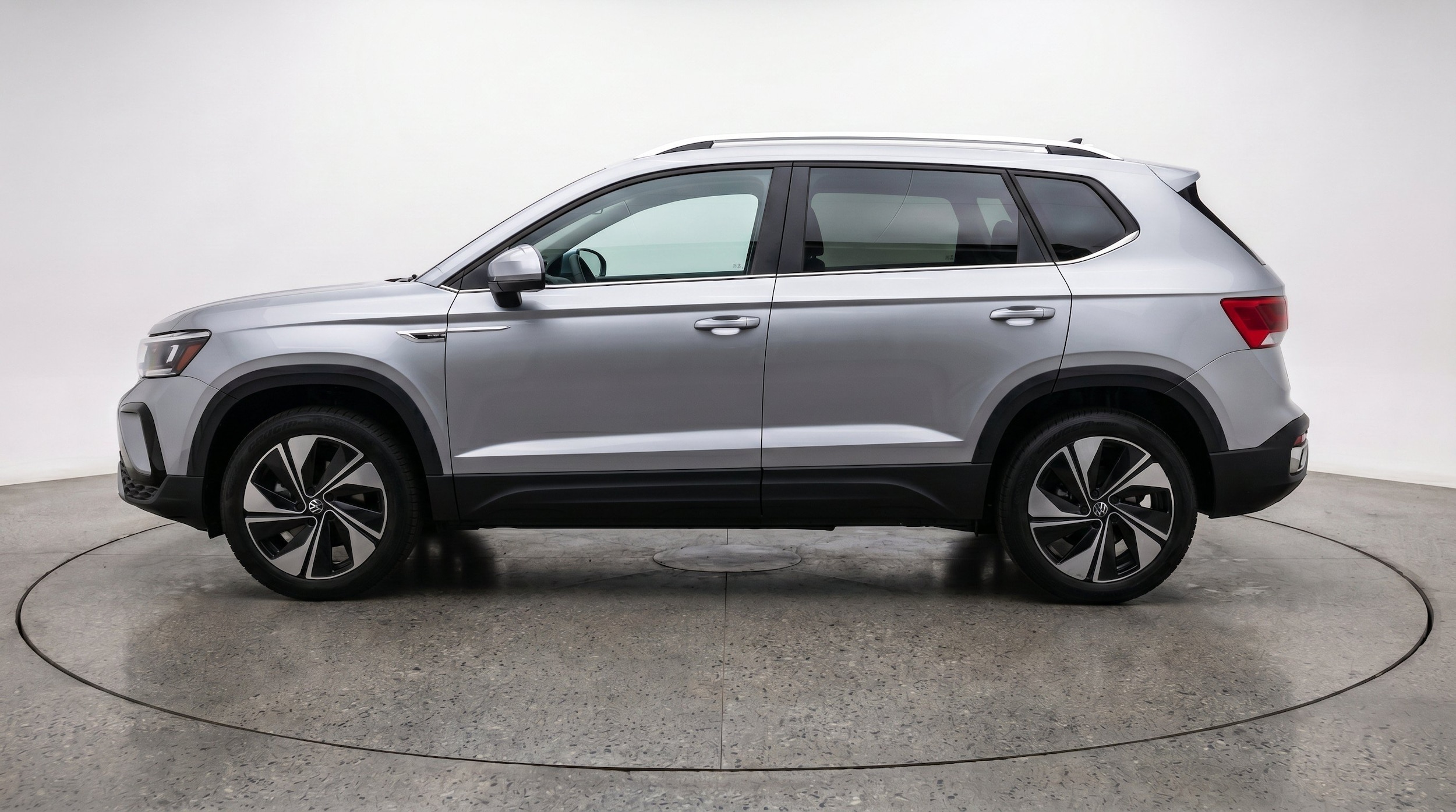 Thumbnail: 2026 Volkswagen Taos - 5