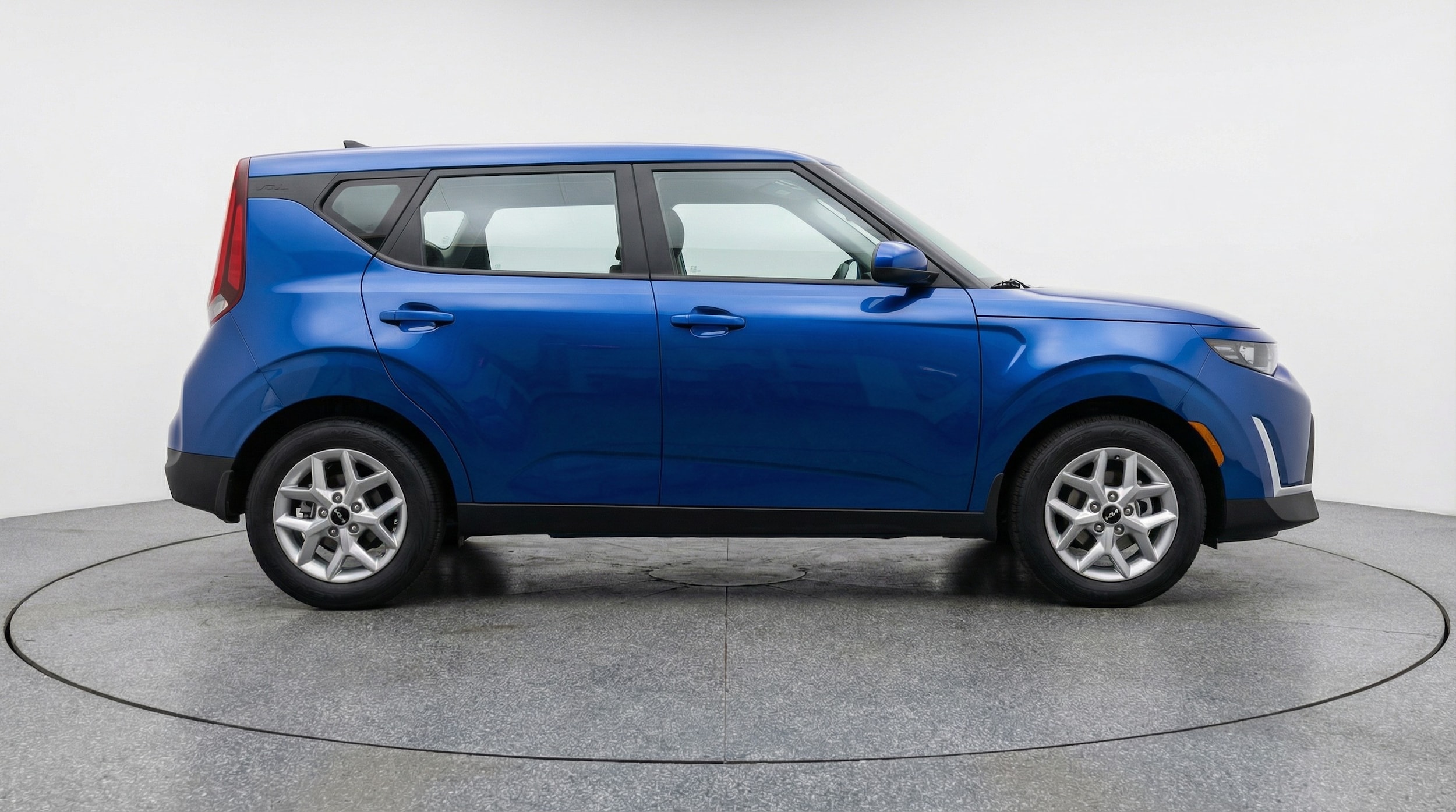 Thumbnail: 2025 Kia Soul - 8