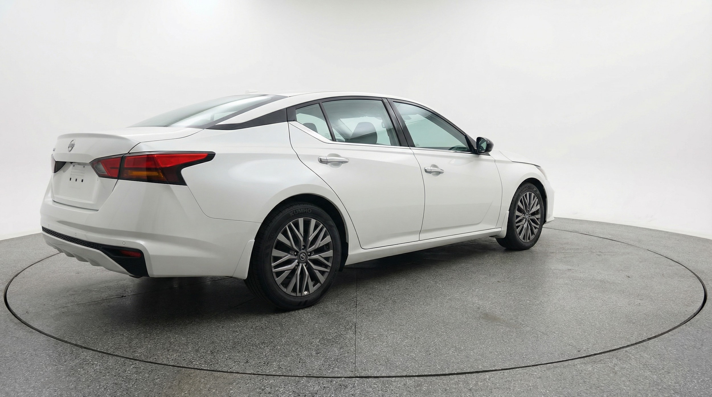 Thumbnail: 2025 Nissan Altima - 7