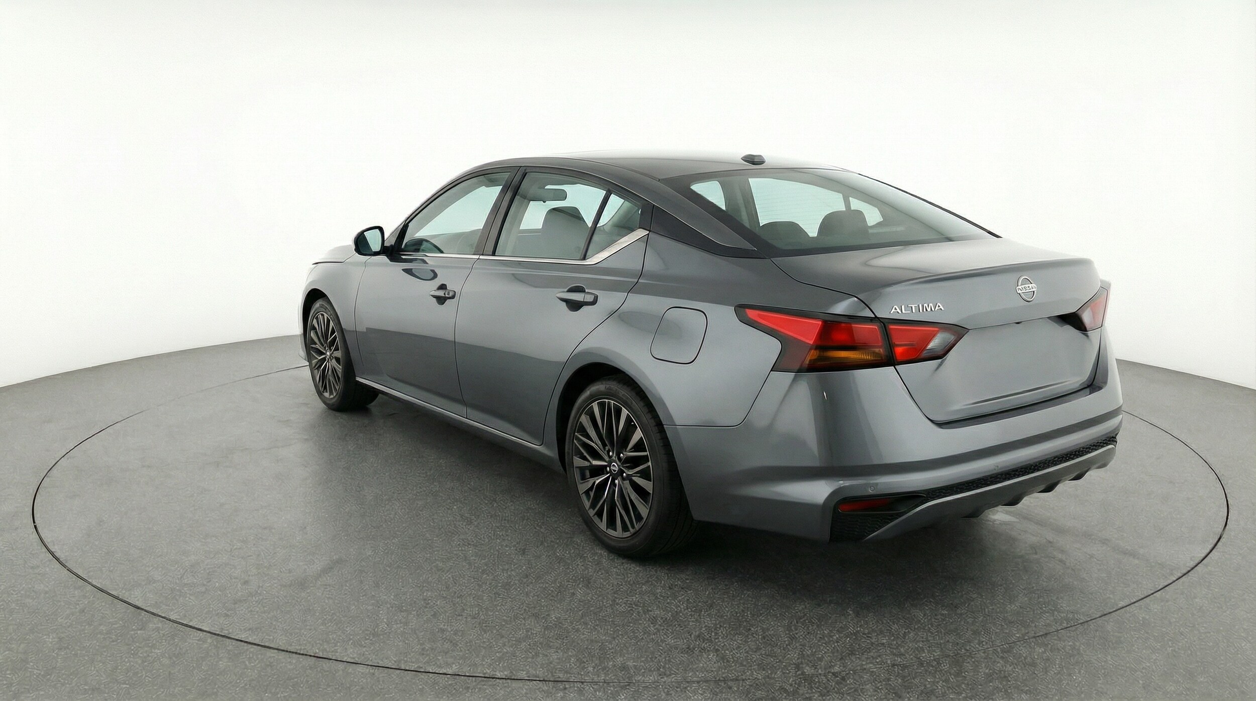 Thumbnail: 2025 Nissan Altima - 5