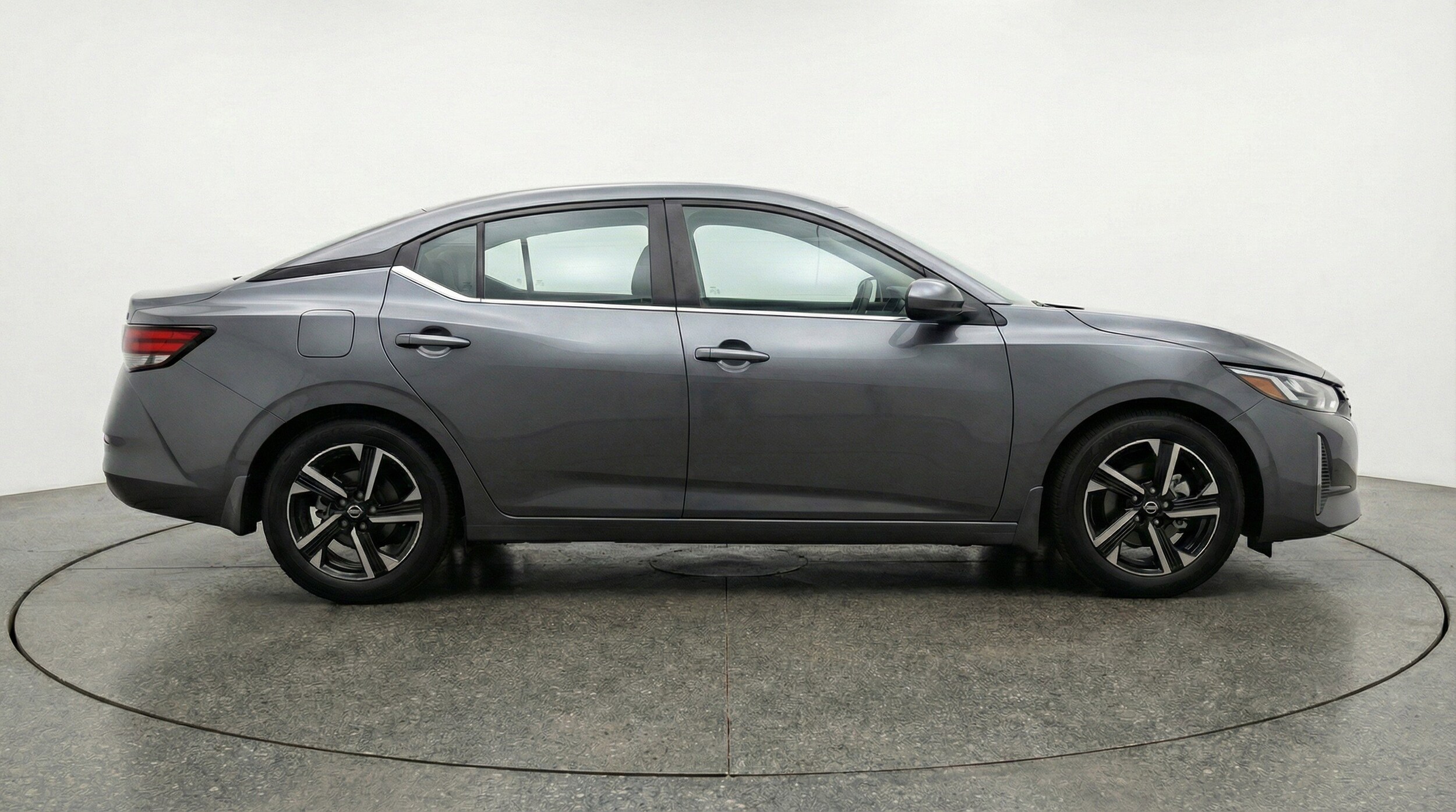 Thumbnail: 2025 Nissan Sentra - 11