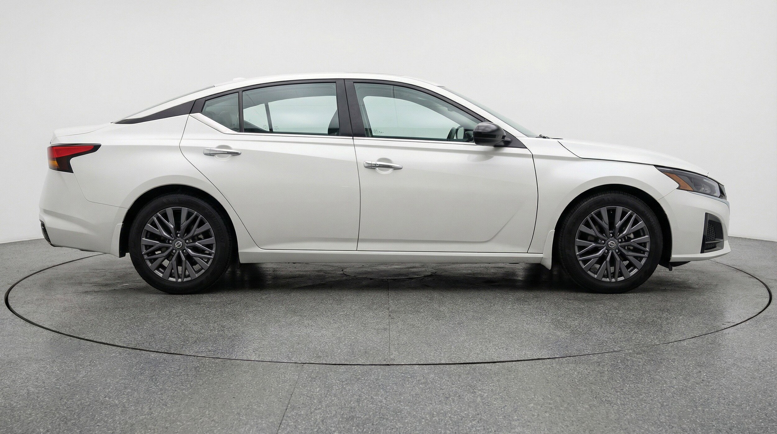 Thumbnail: 2025 Nissan Altima - 11