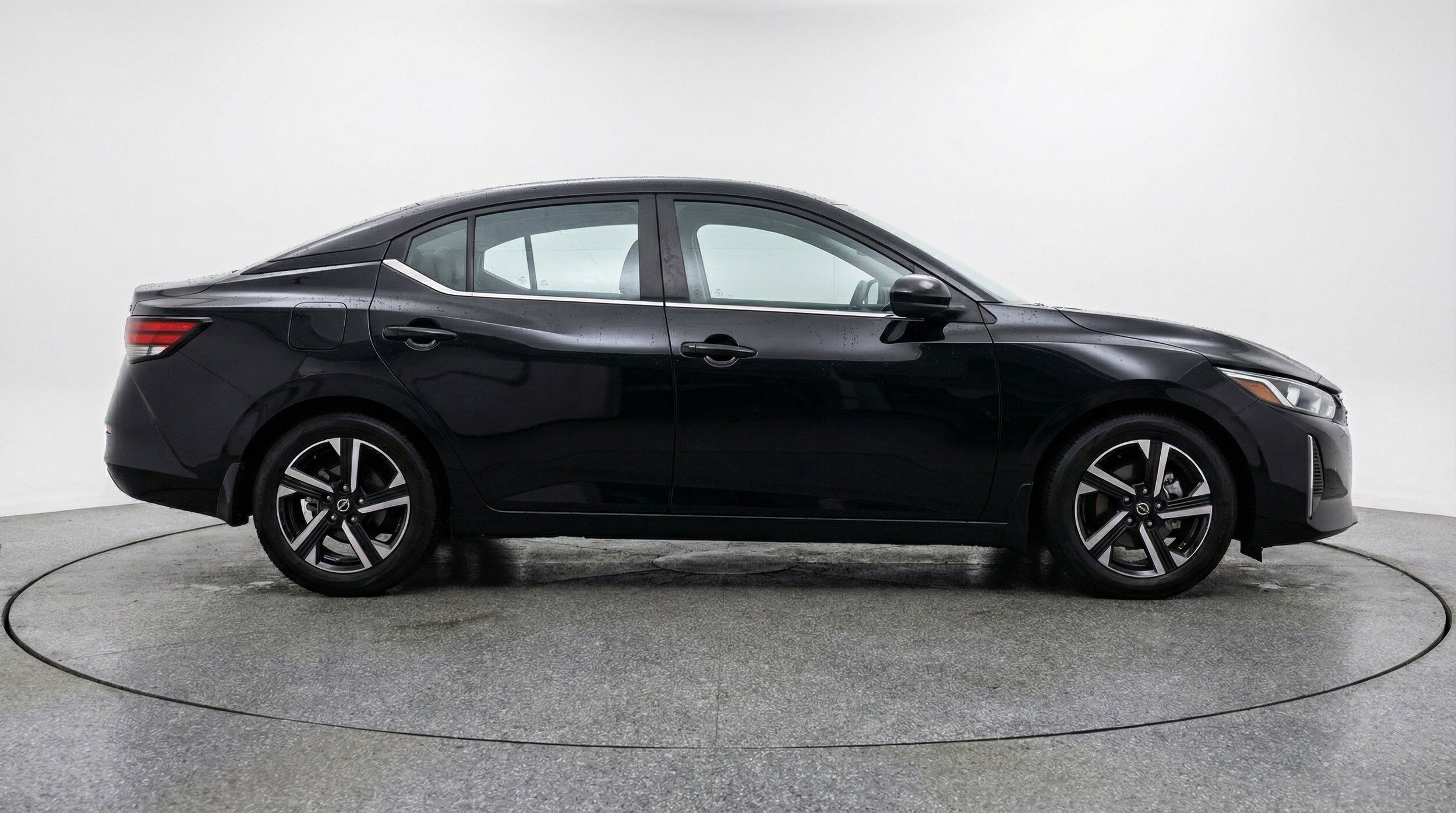 Thumbnail: 2025 Nissan Sentra - 11