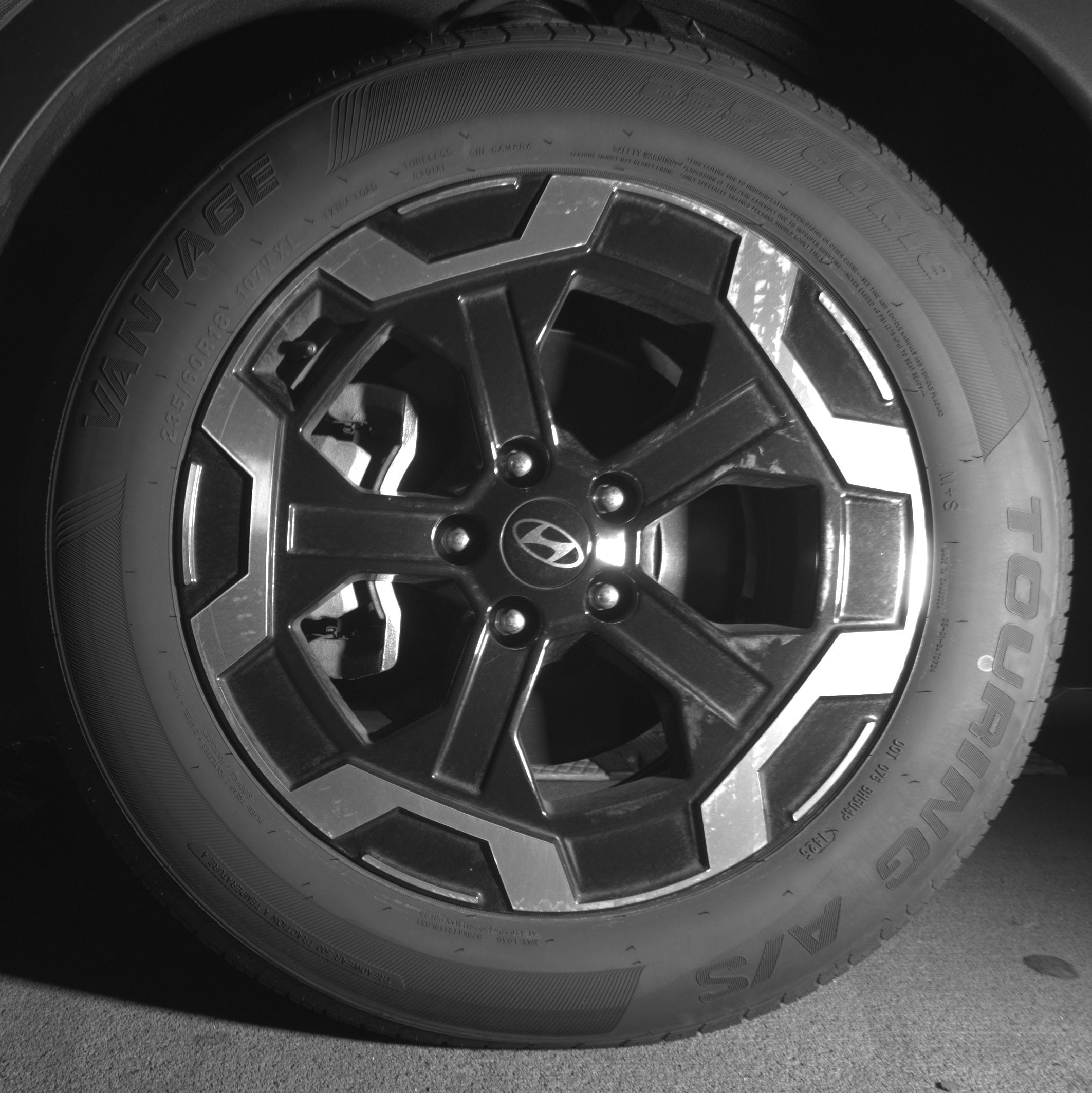 Thumbnail: 2025 Hyundai Santa Fe - 9