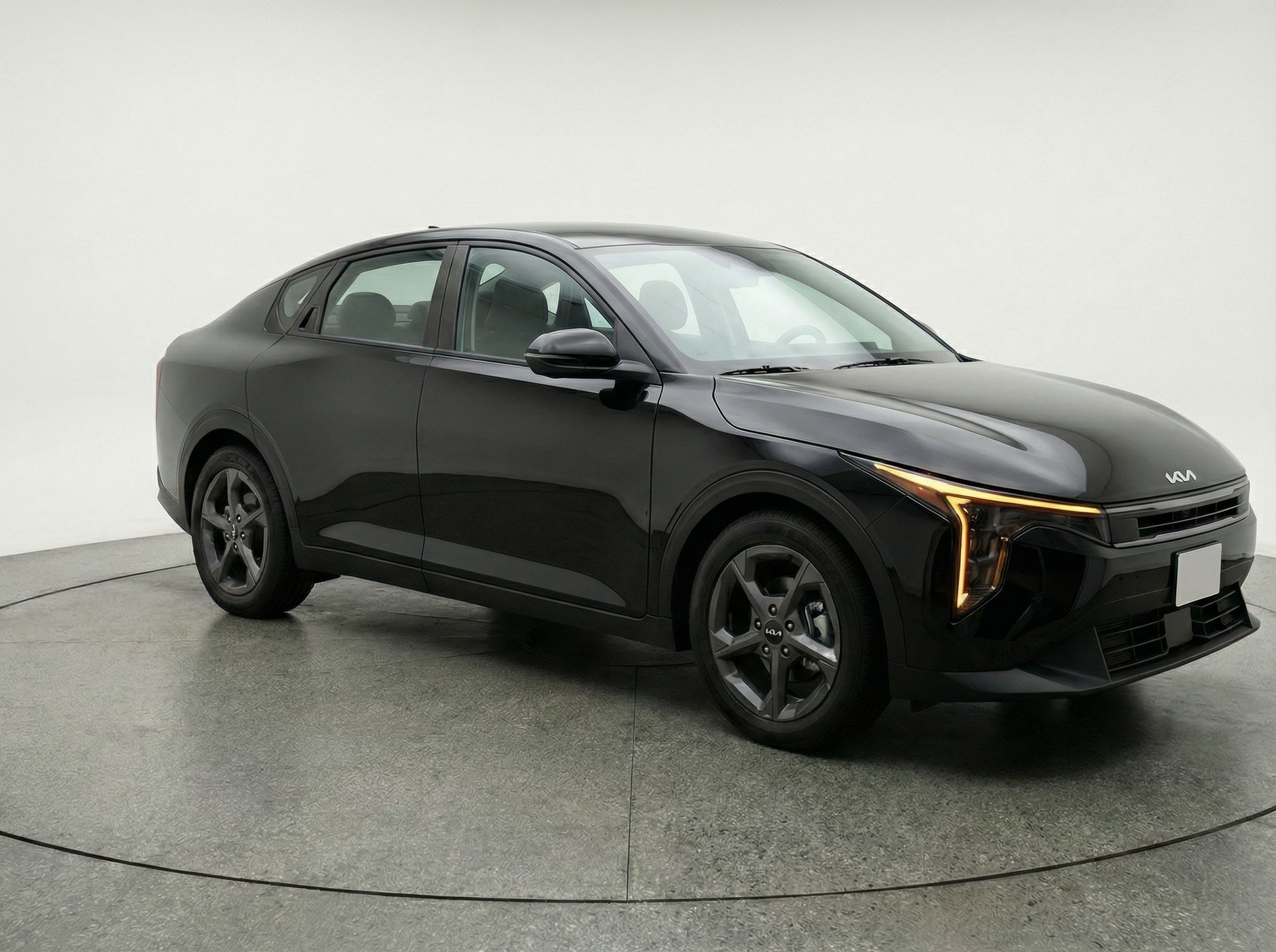 Thumbnail: 2025 Kia K4 - 1