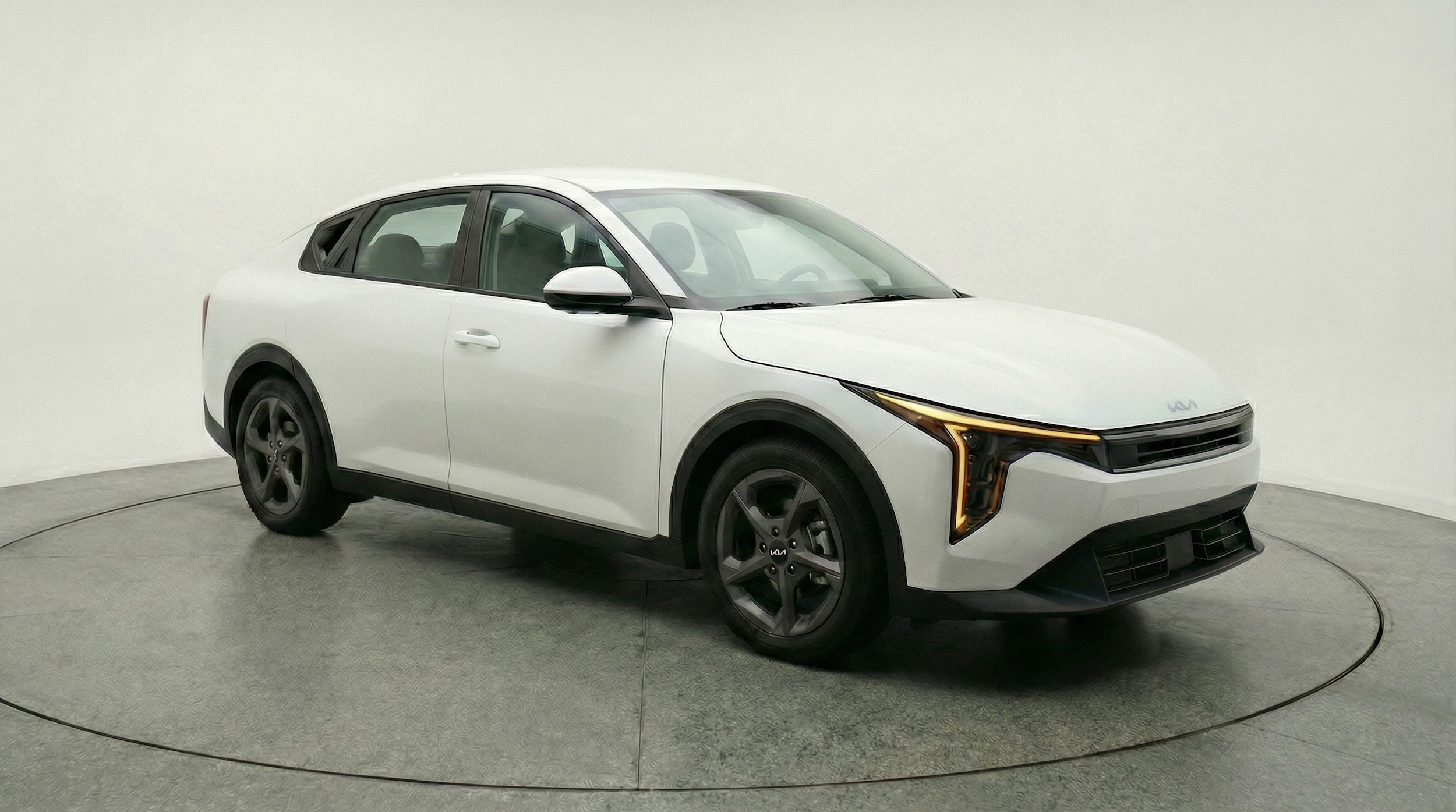 Thumbnail: 2025 Kia K4 - 1