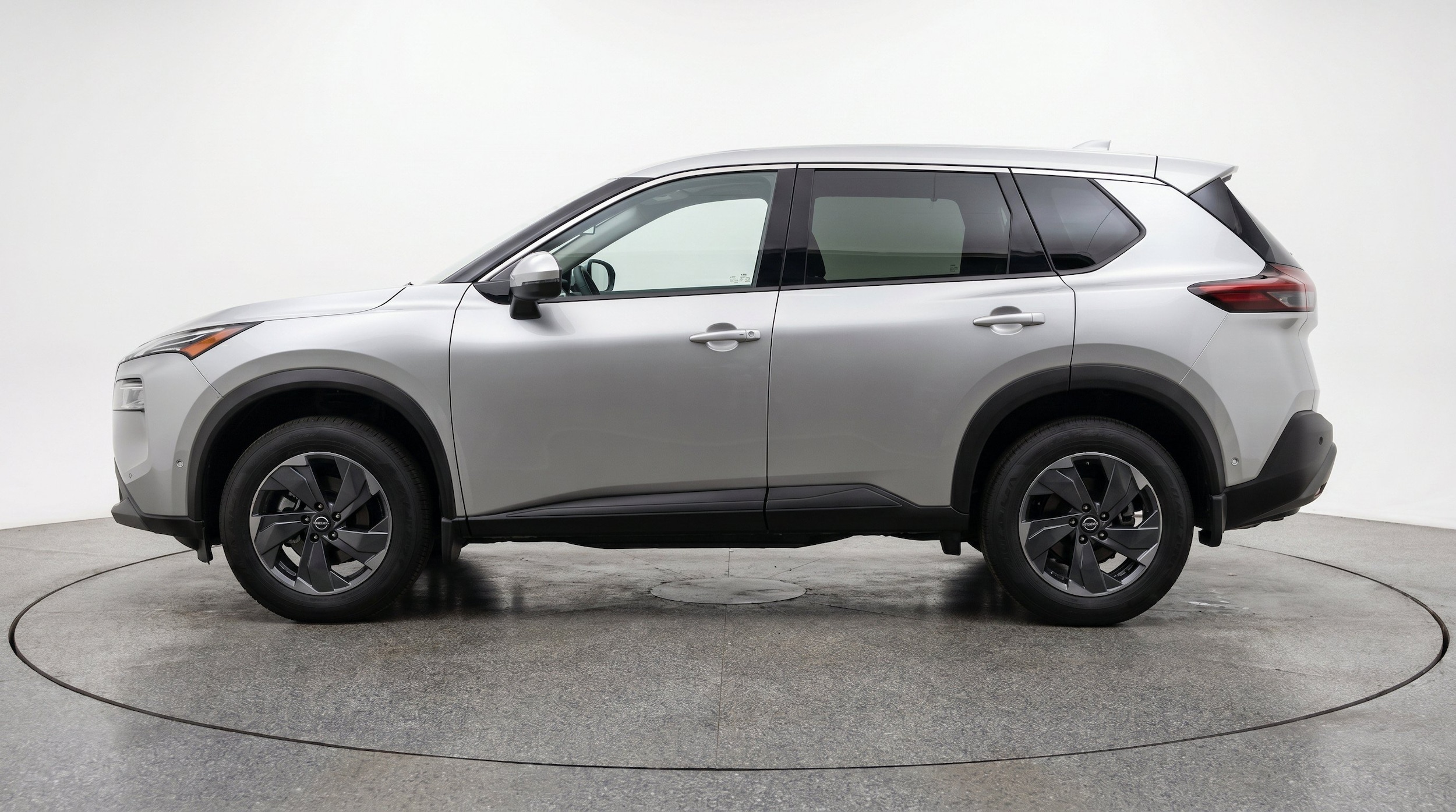 Thumbnail: 2025 Nissan Rogue - 5