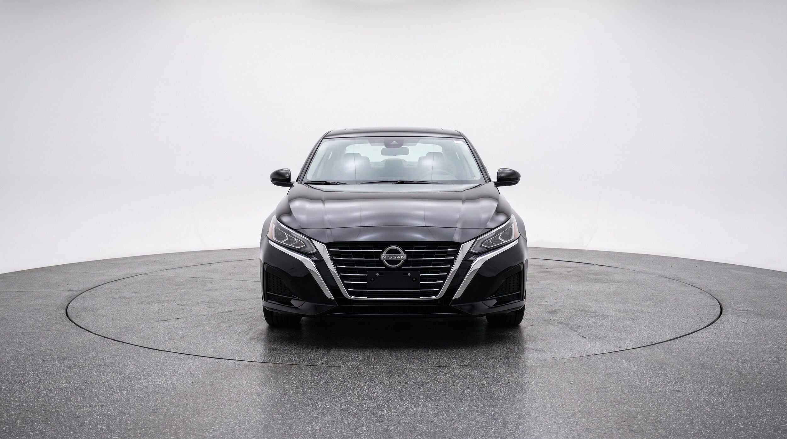 Thumbnail: 2025 Nissan Altima - 2