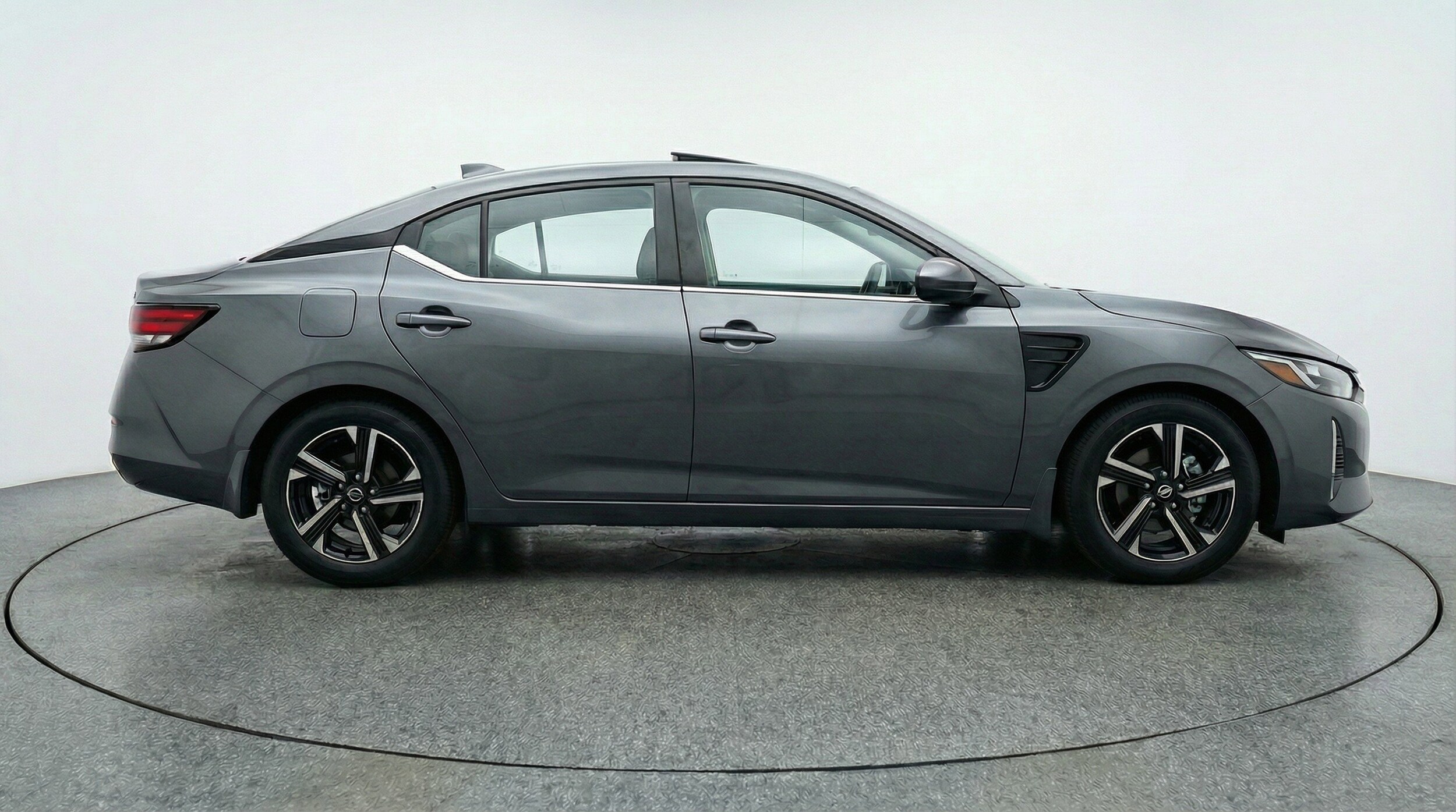 Thumbnail: 2025 Nissan Sentra - 11