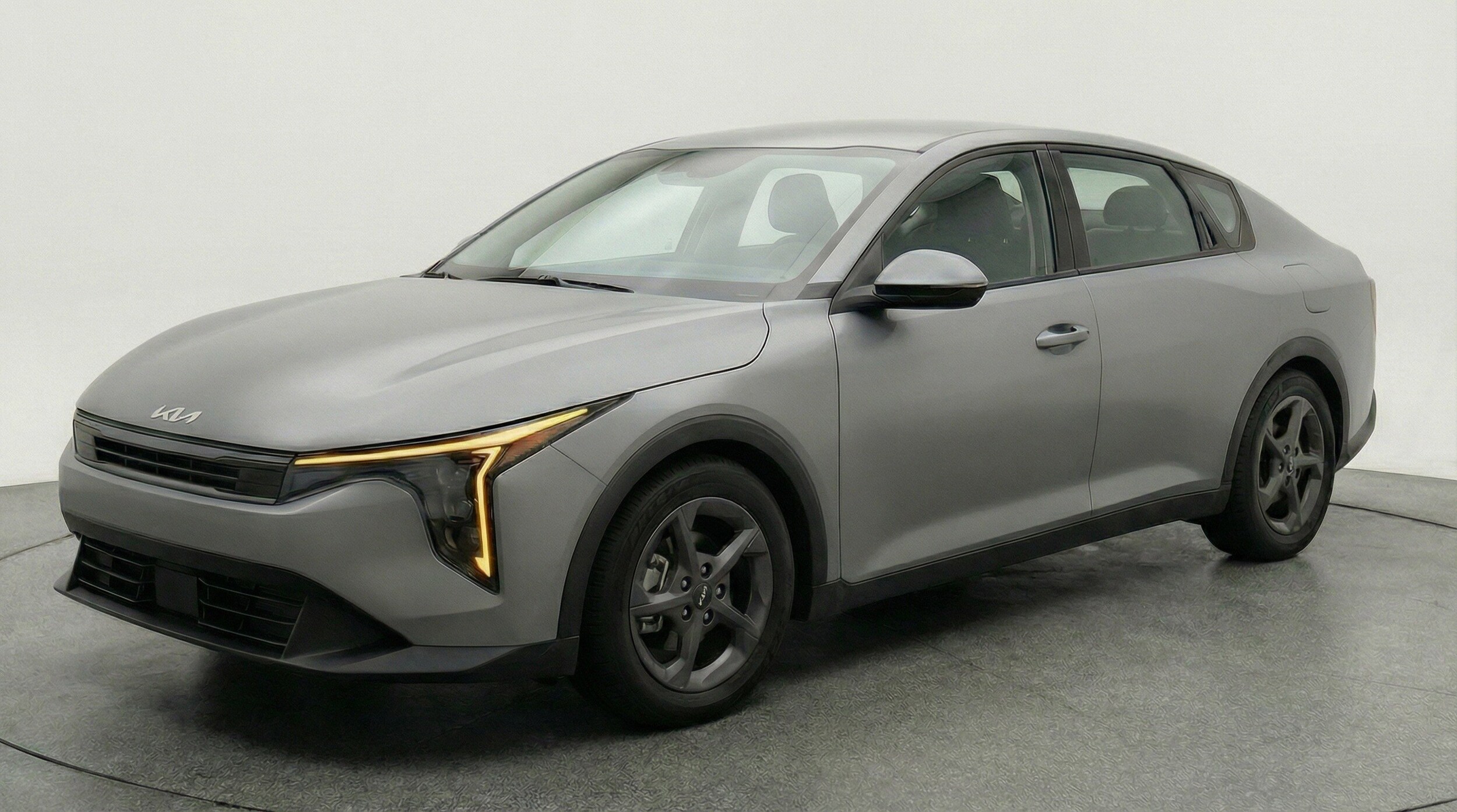 Thumbnail: 2025 Kia K4 - 3