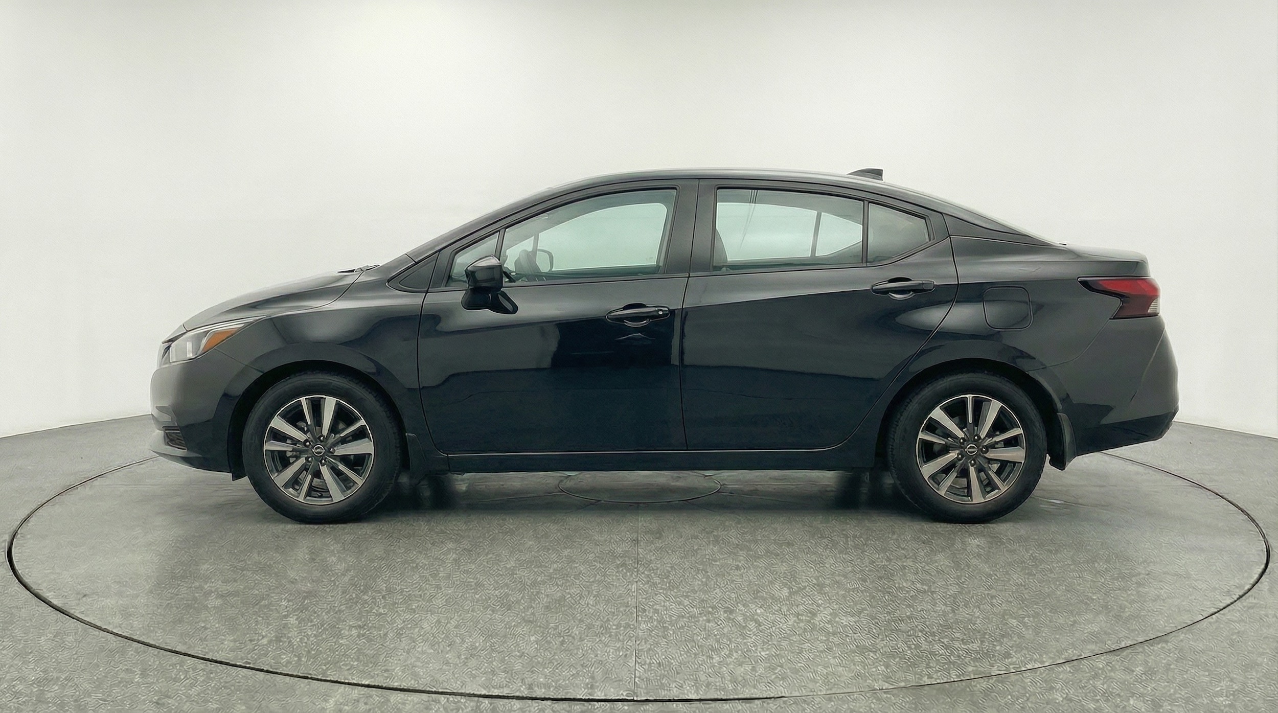 Thumbnail: 2025 Nissan Versa - 4