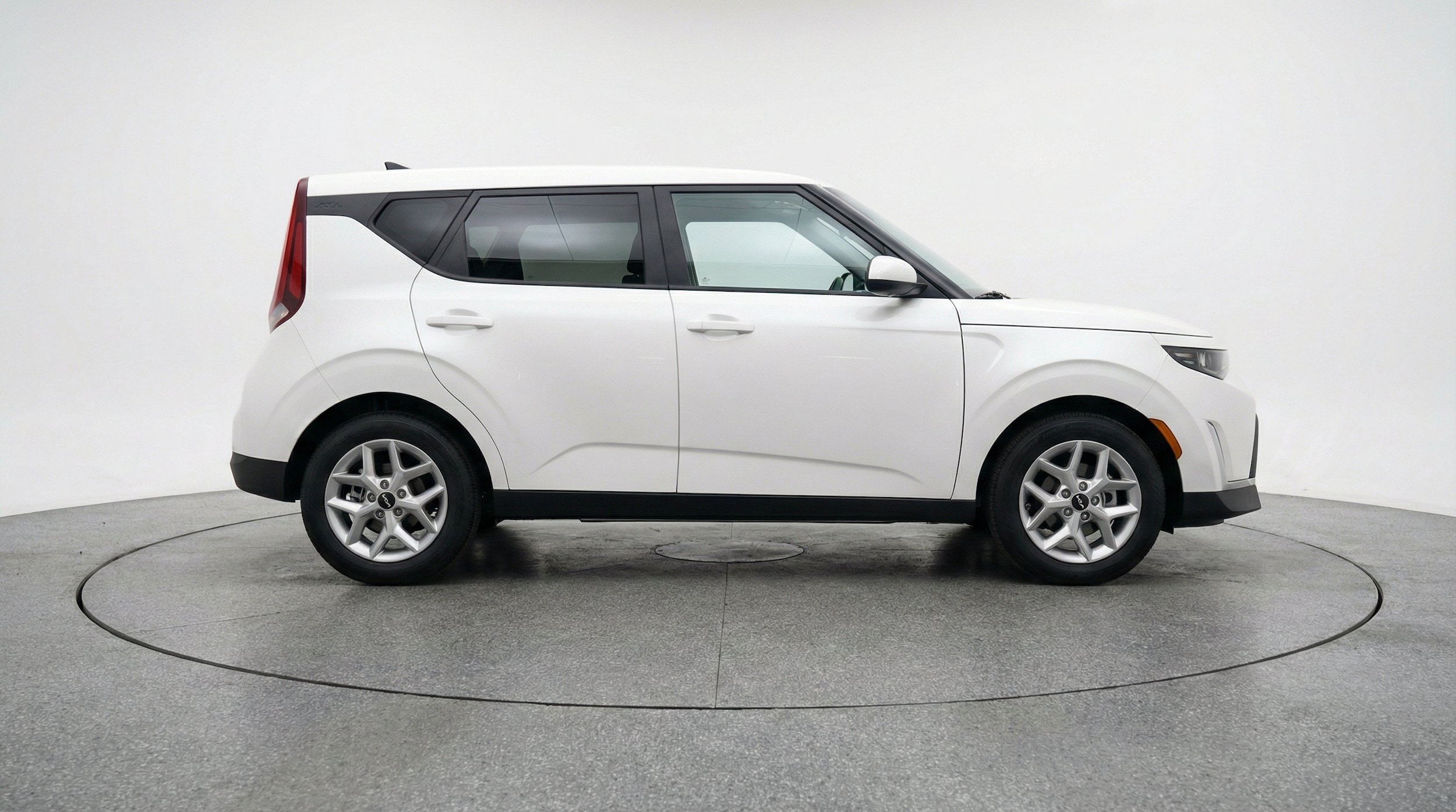 Thumbnail: 2025 Kia Soul - 11