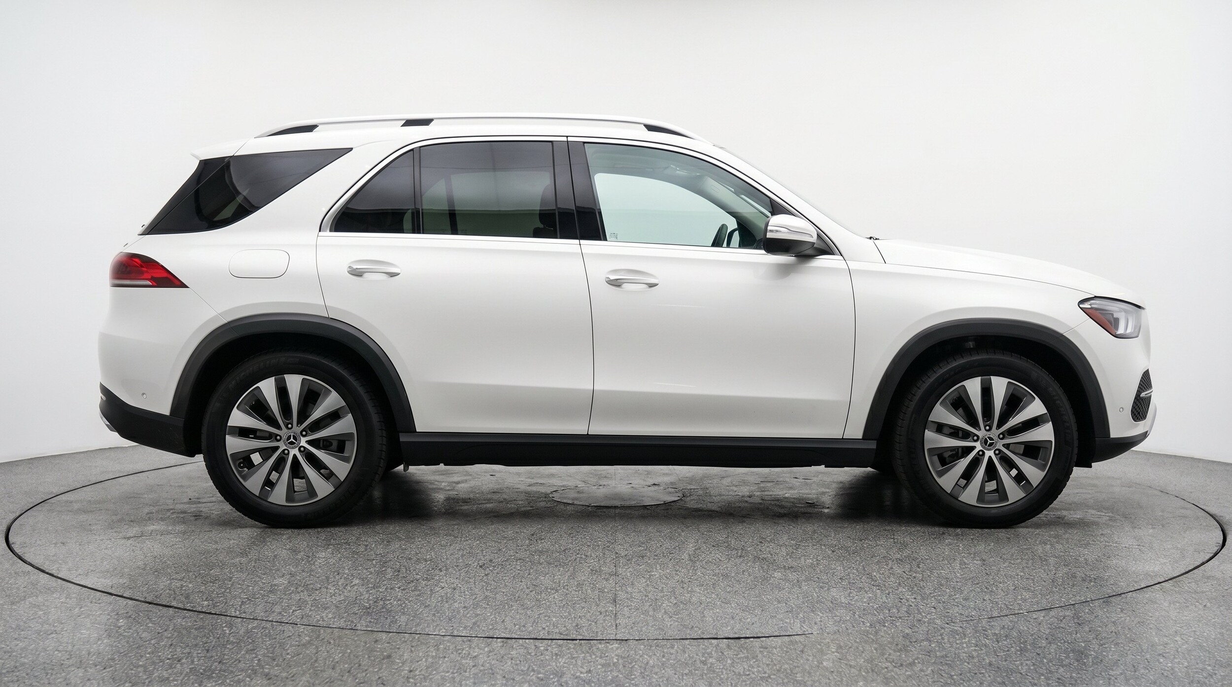 Thumbnail: 2026 Mercedes-Benz GLE - 11