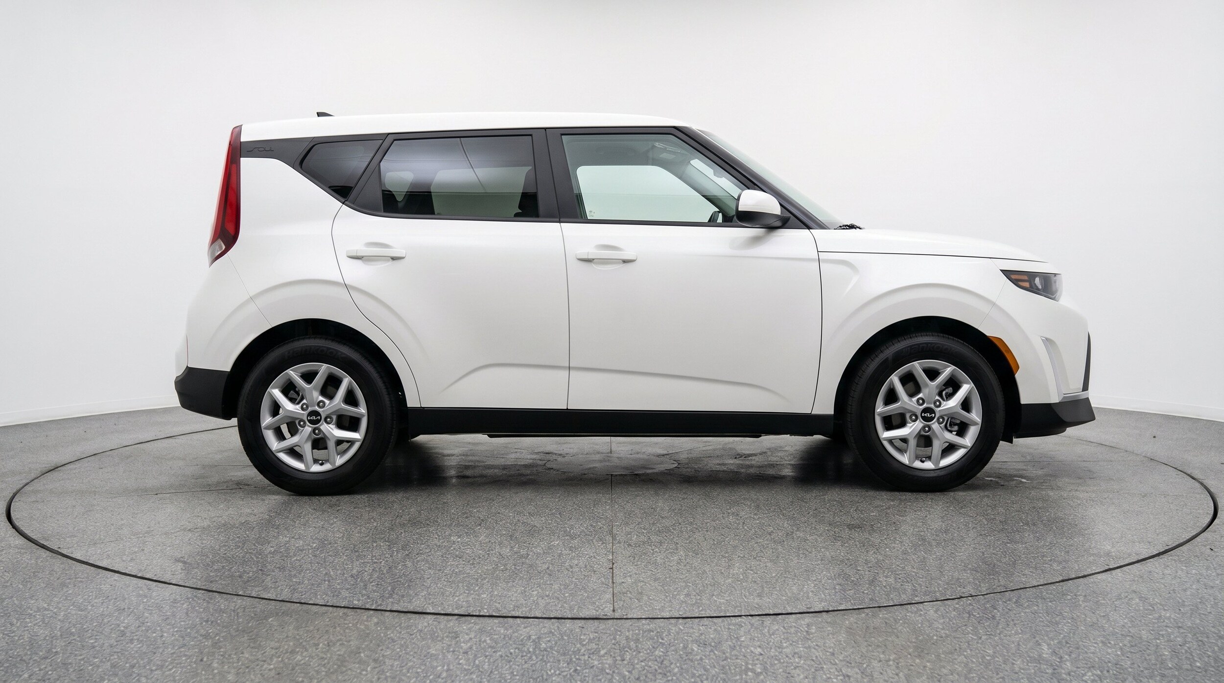 Thumbnail: 2025 Kia Soul - 11