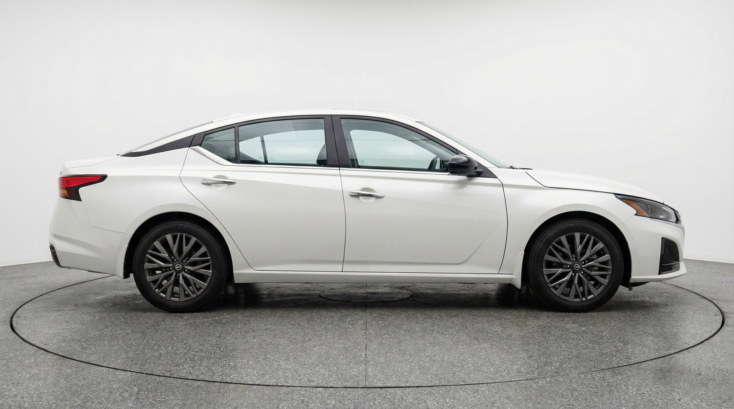 Thumbnail: 2025 Nissan Altima - 11