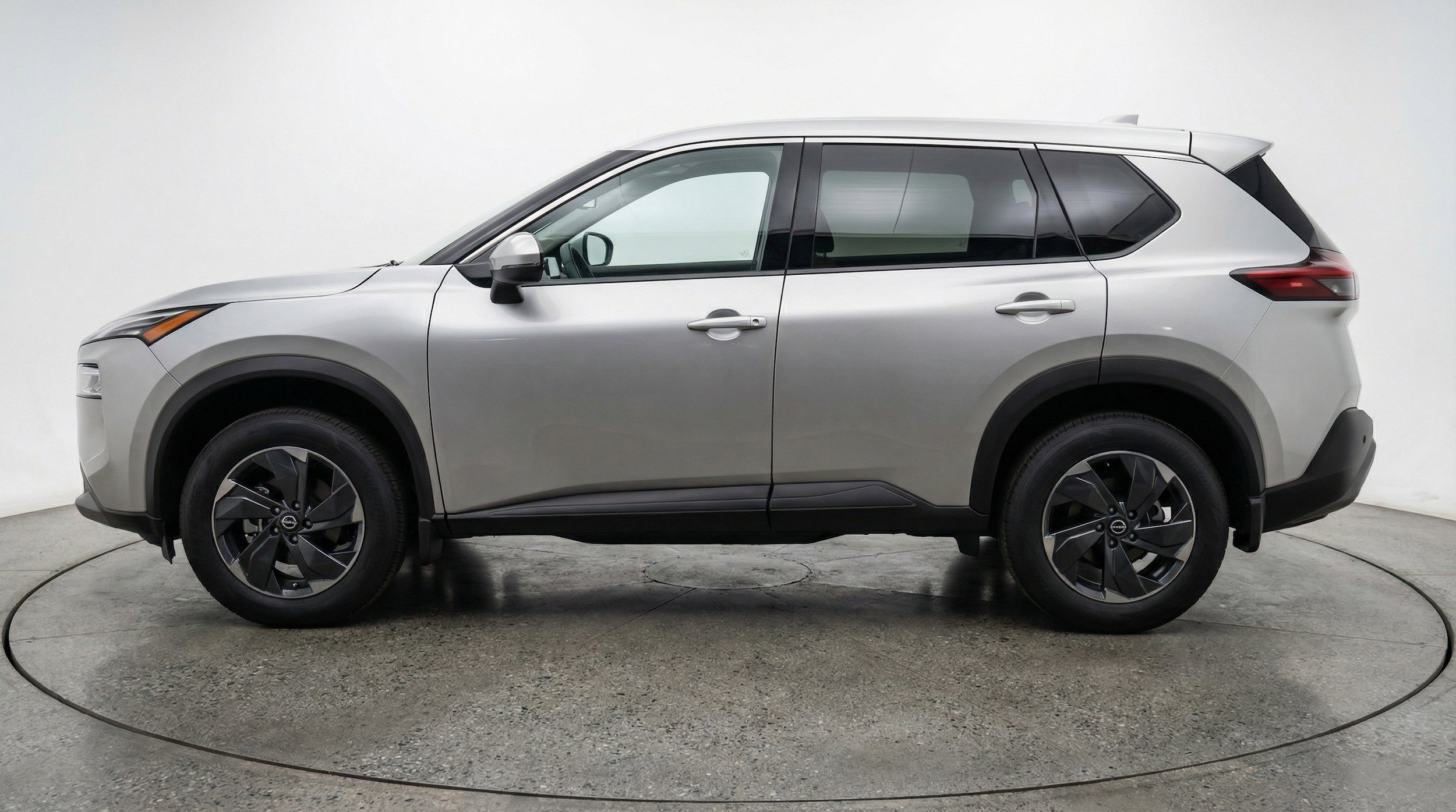 Thumbnail: 2025 Nissan Rogue - 5