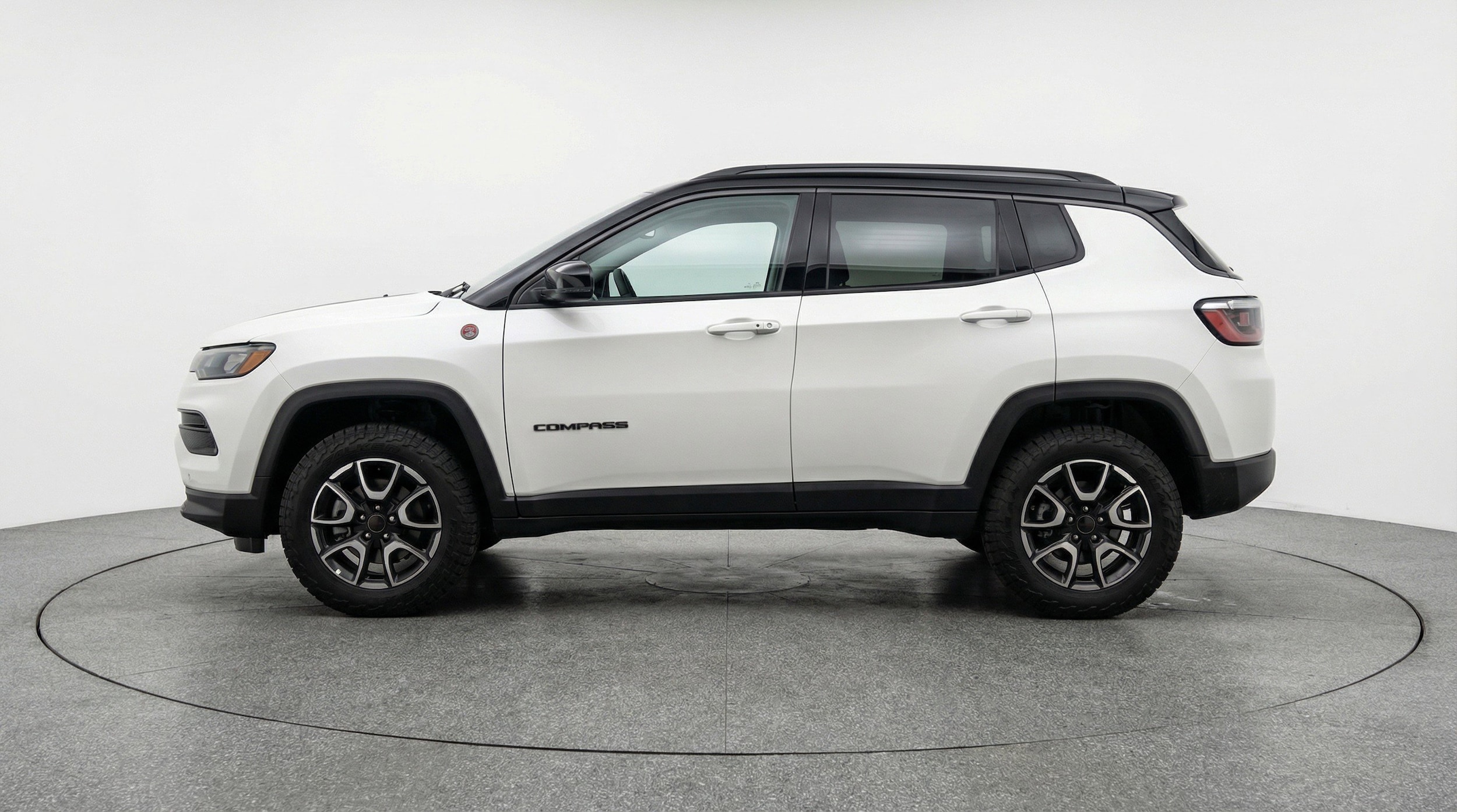 Thumbnail: 2025 Jeep Compass - 5