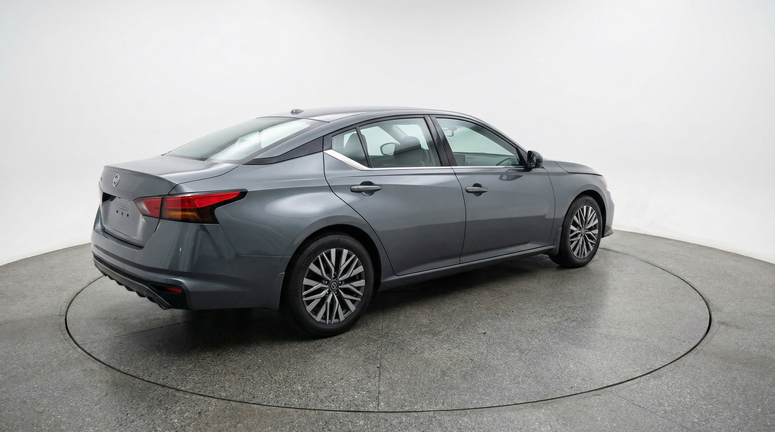 Thumbnail: 2025 Nissan Altima - 9