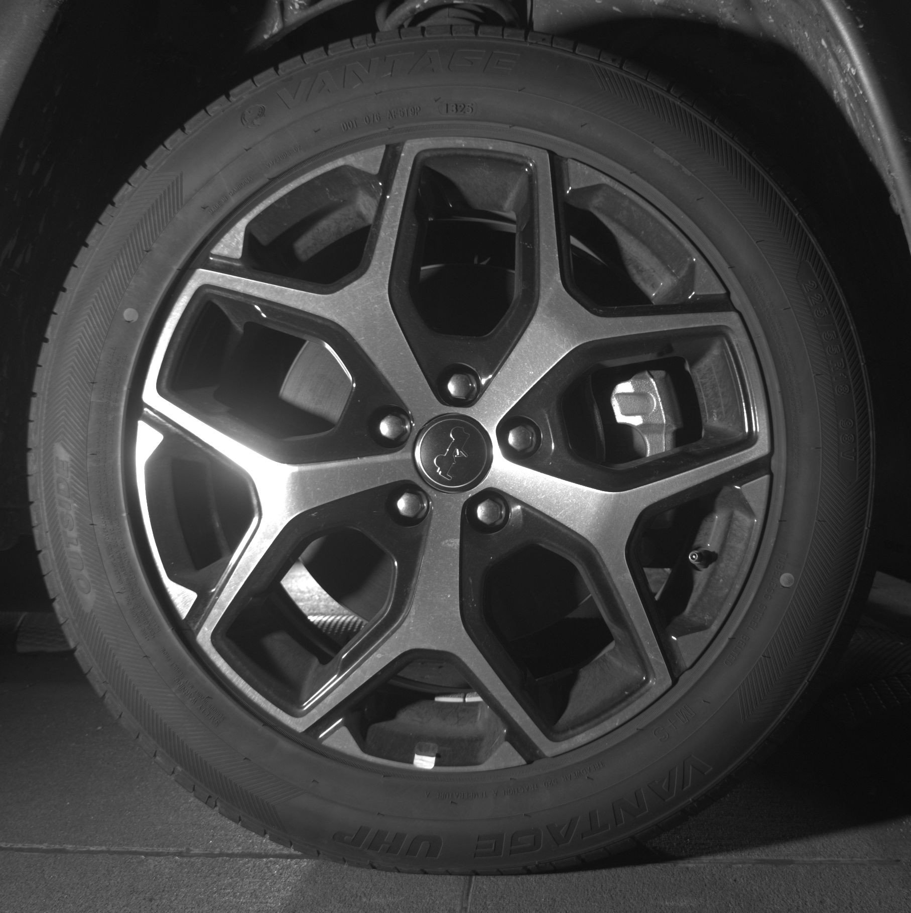 Thumbnail: 2025 Jeep Compass - 13