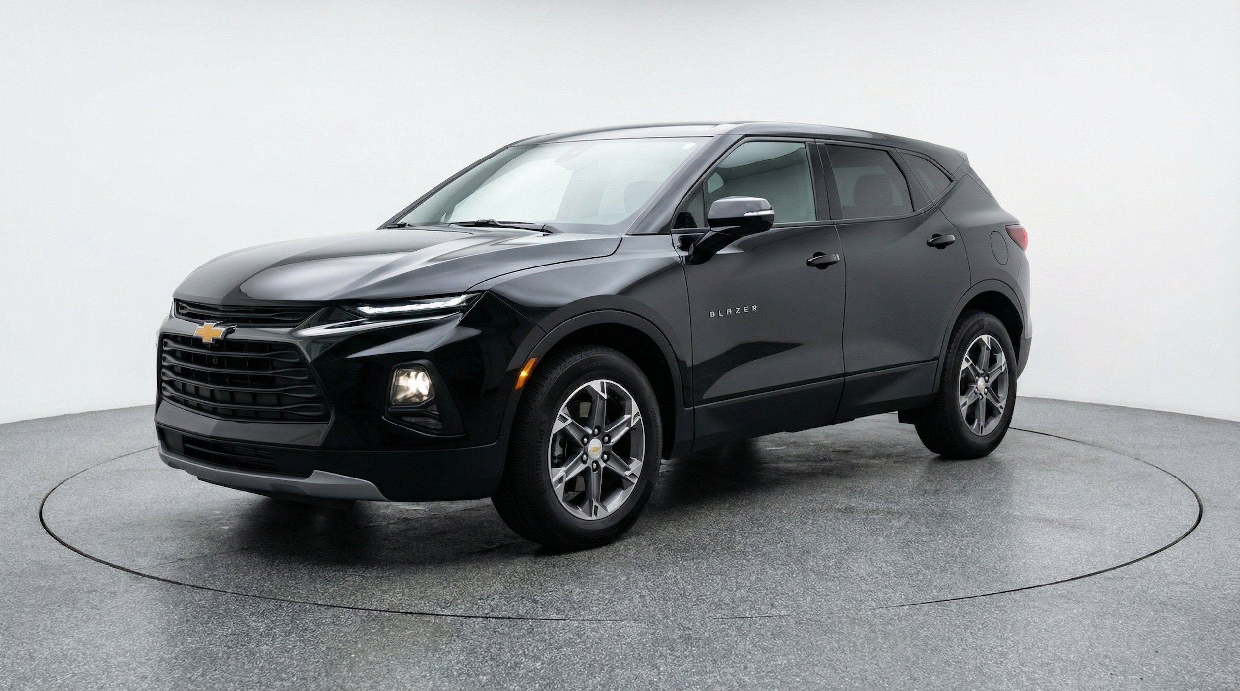 Thumbnail: 2025 Chevrolet Blazer - 3