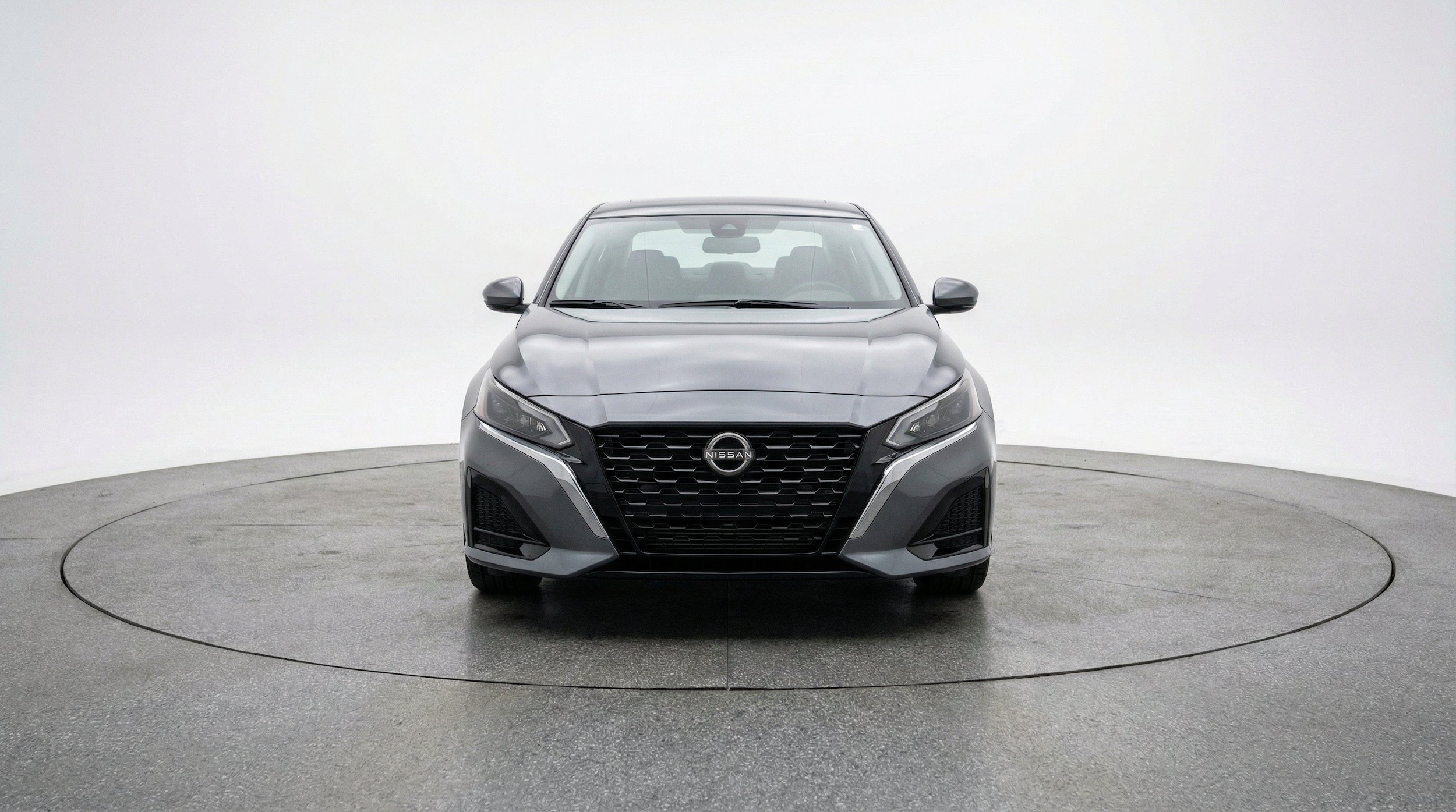 Thumbnail: 2025 Nissan Altima - 2