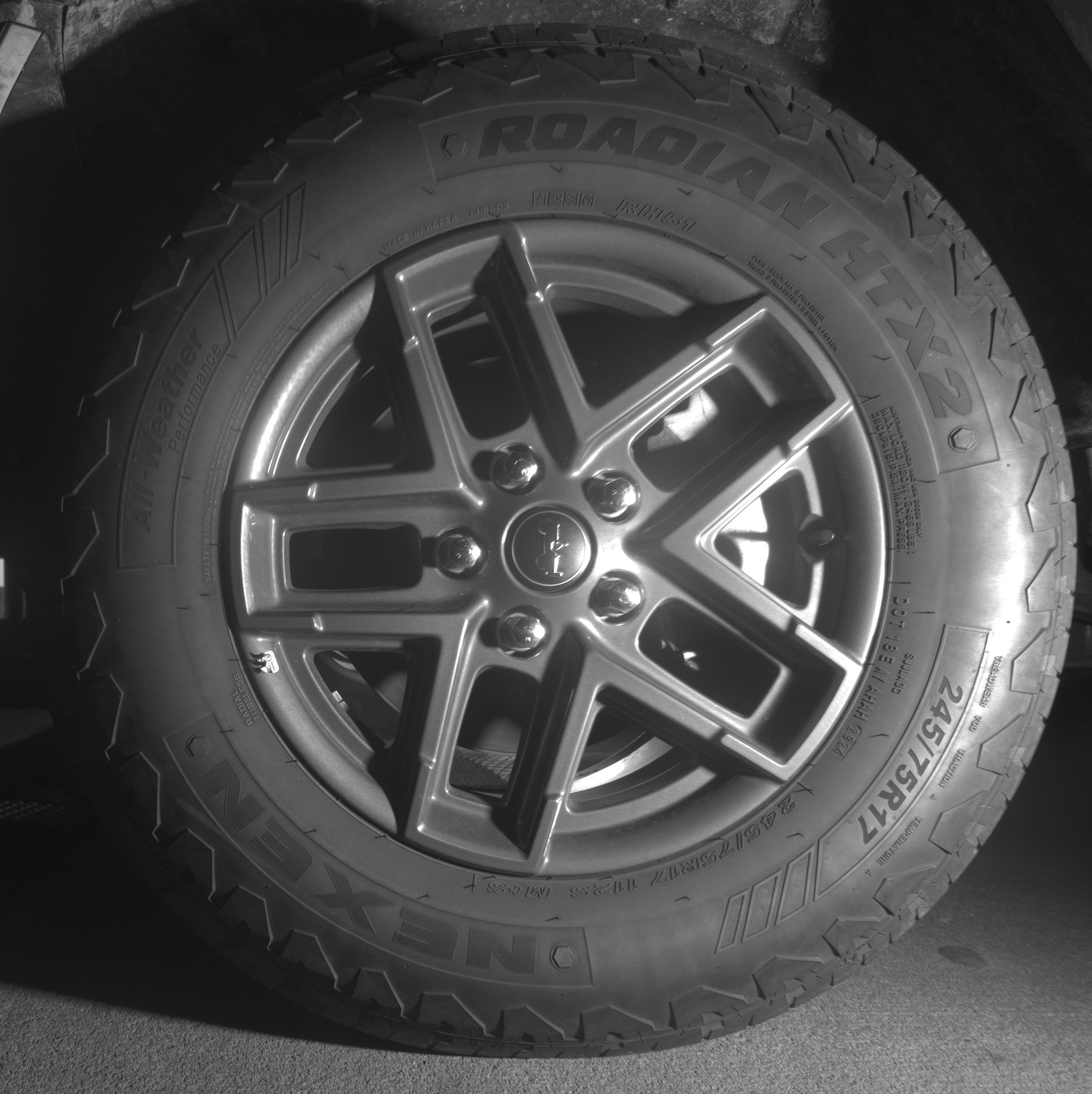 Thumbnail: 2025 Jeep Wrangler - 12