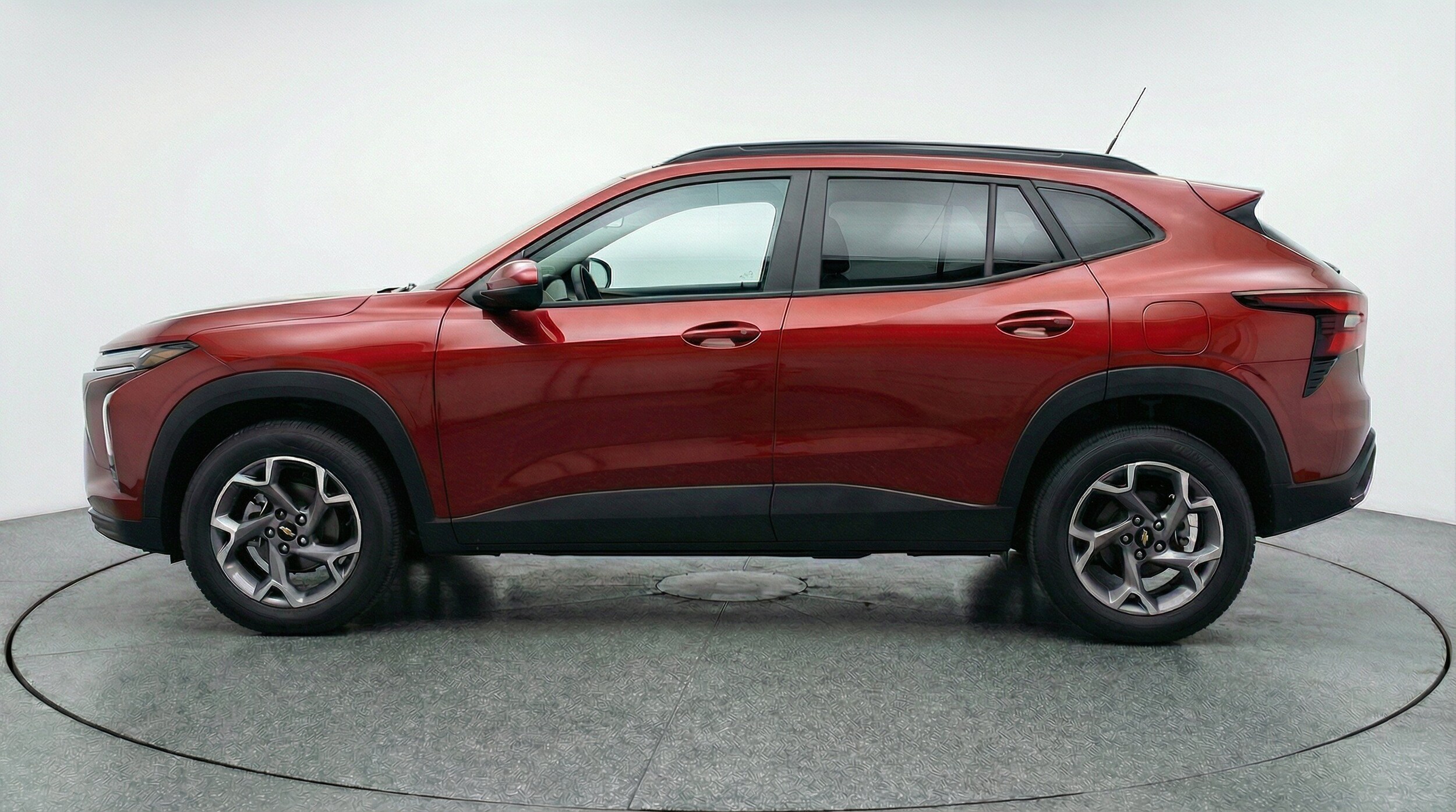 Thumbnail: 2025 Chevrolet Trax - 5