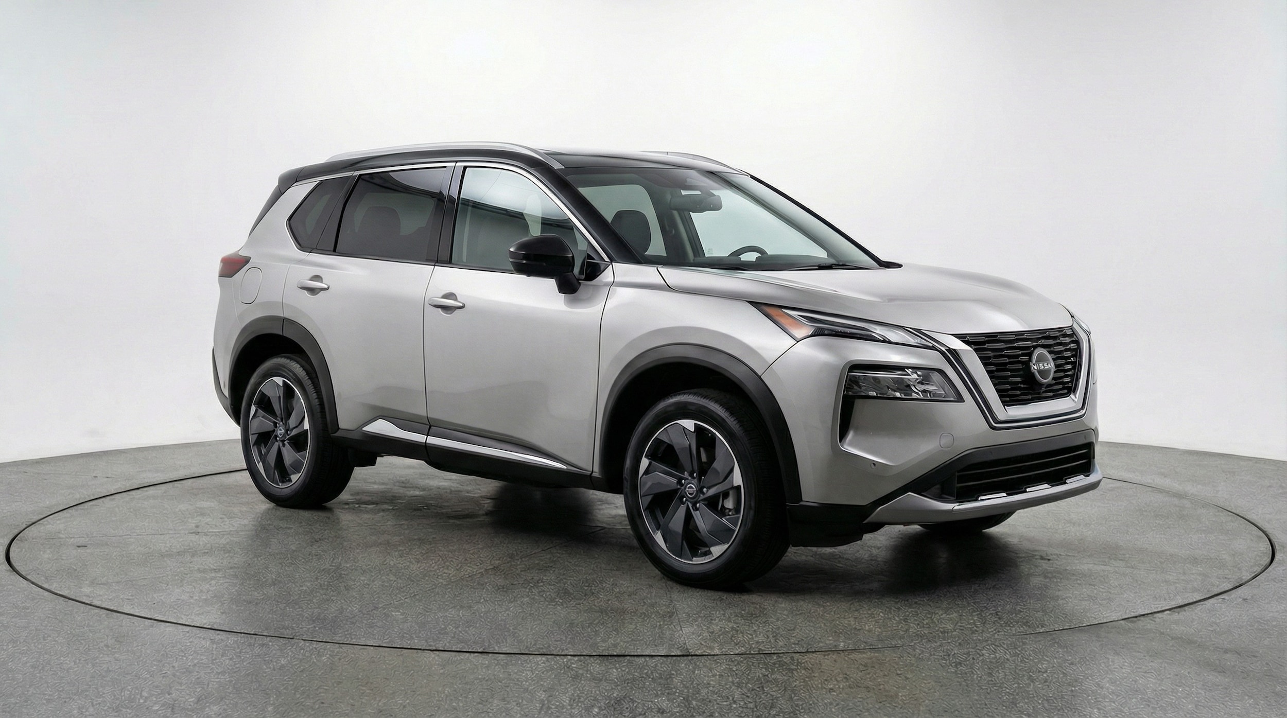 Thumbnail: 2025 Nissan Rogue - 1