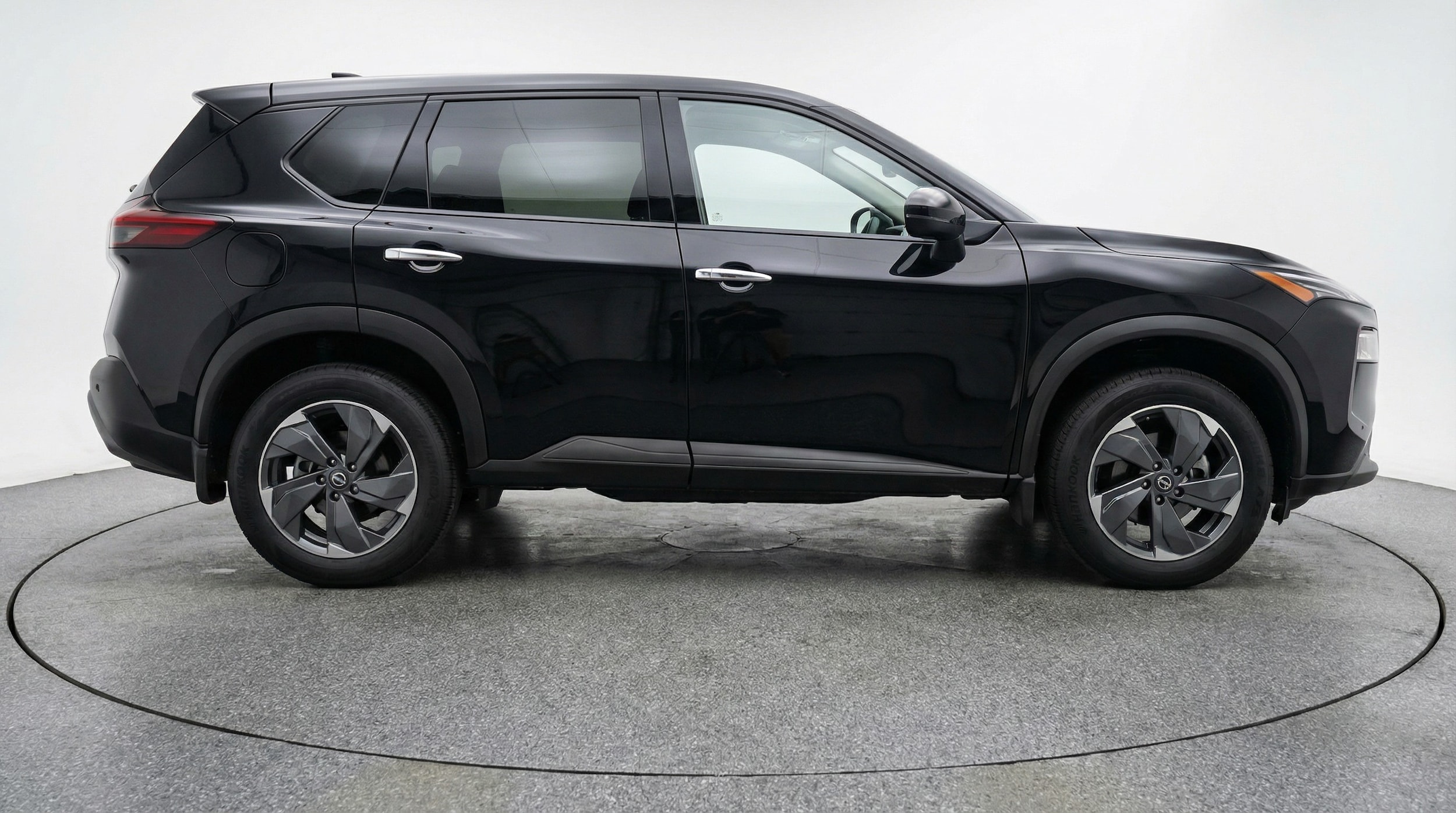 Thumbnail: 2025 Nissan Rogue - 8