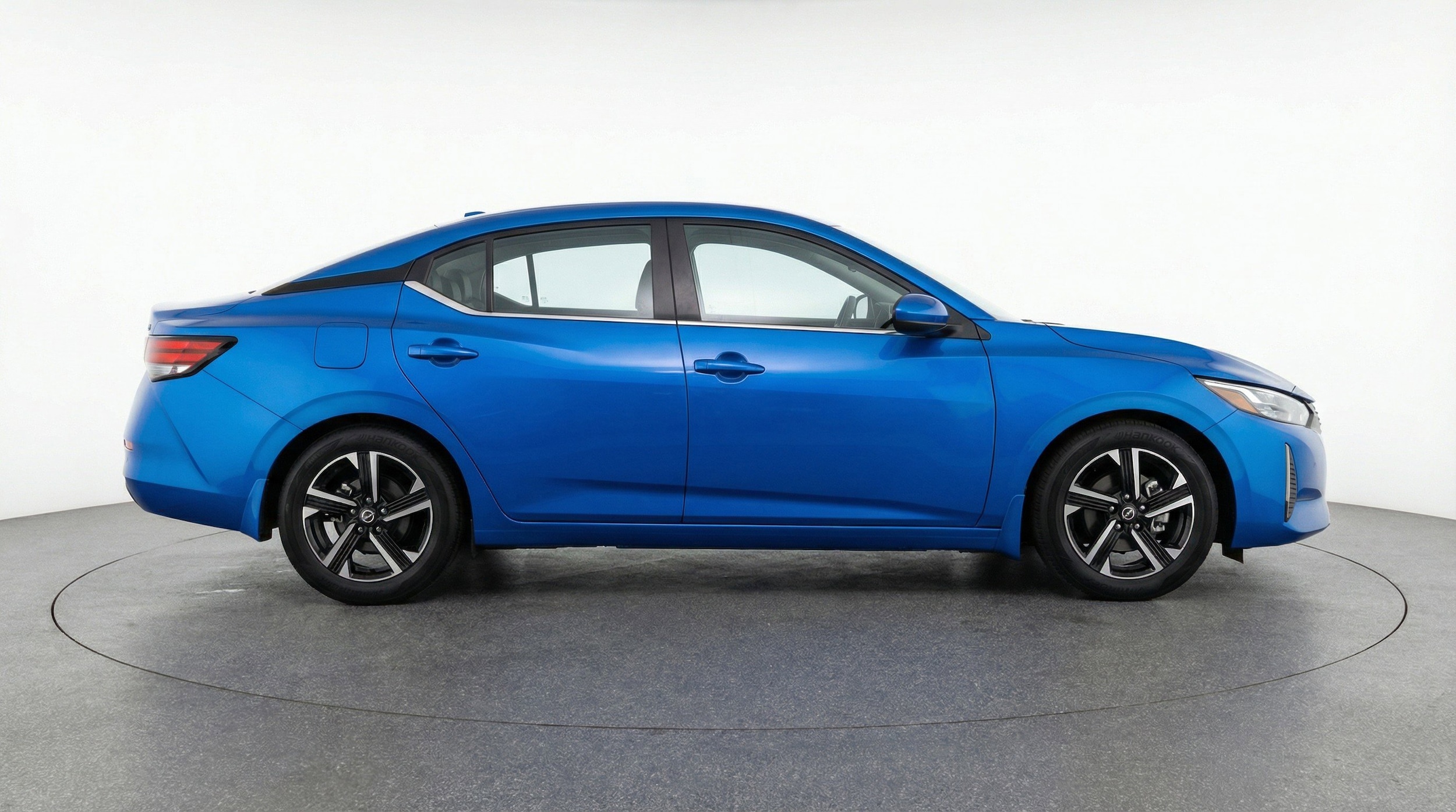 Thumbnail: 2025 Nissan Sentra - 11