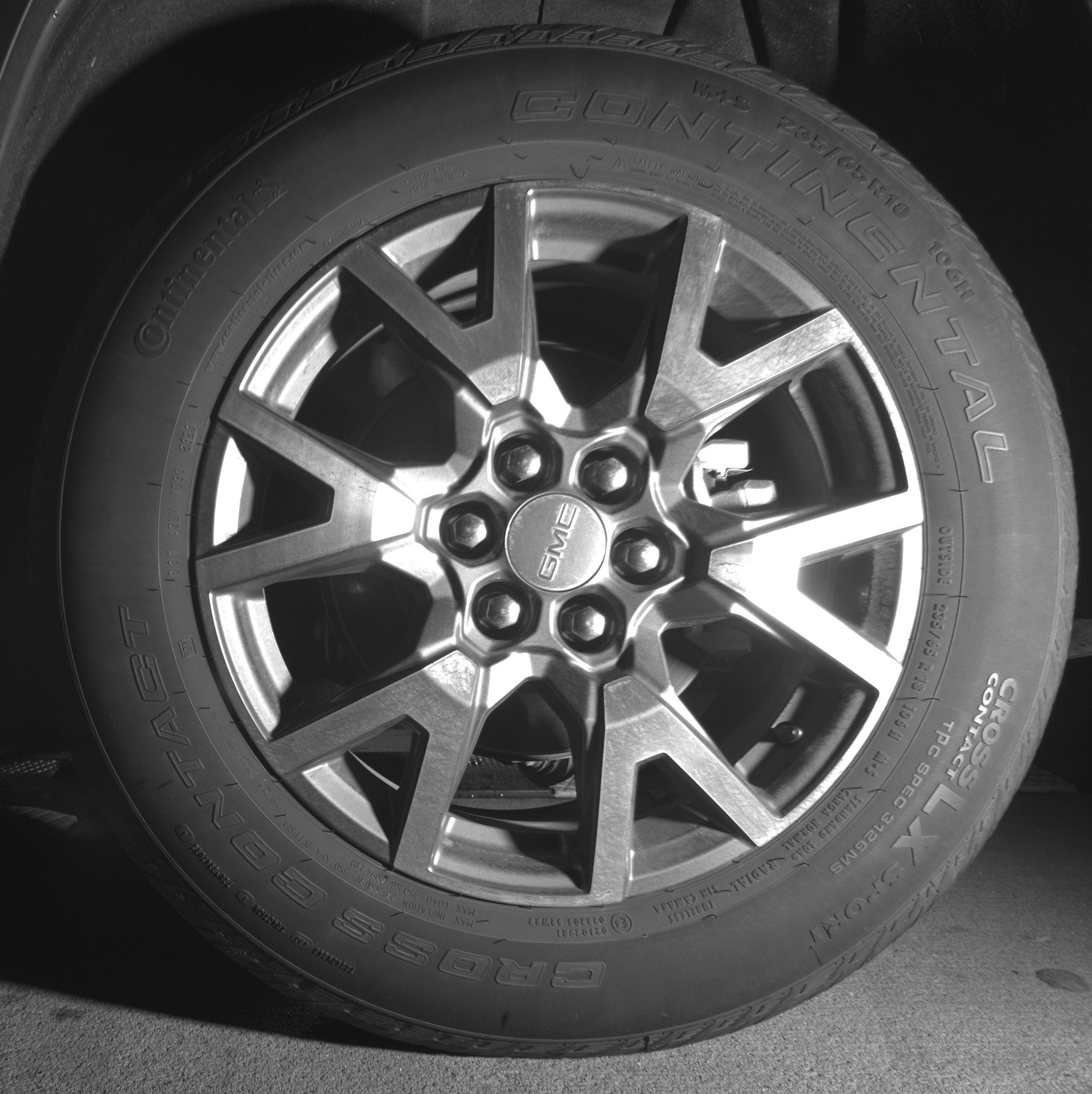 Thumbnail: 2023 GMC Acadia - 11