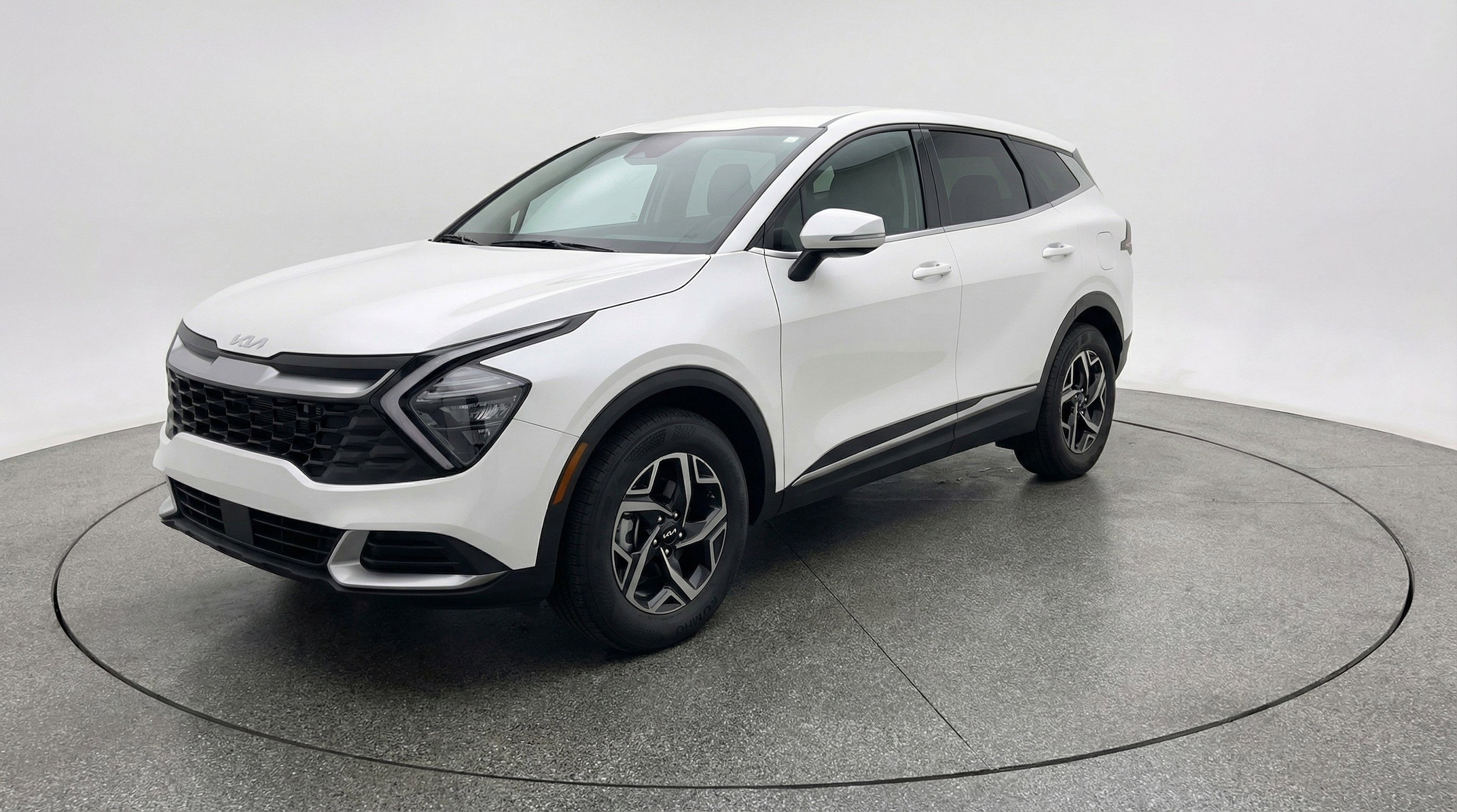 Thumbnail: 2025 Kia Sportage - 3