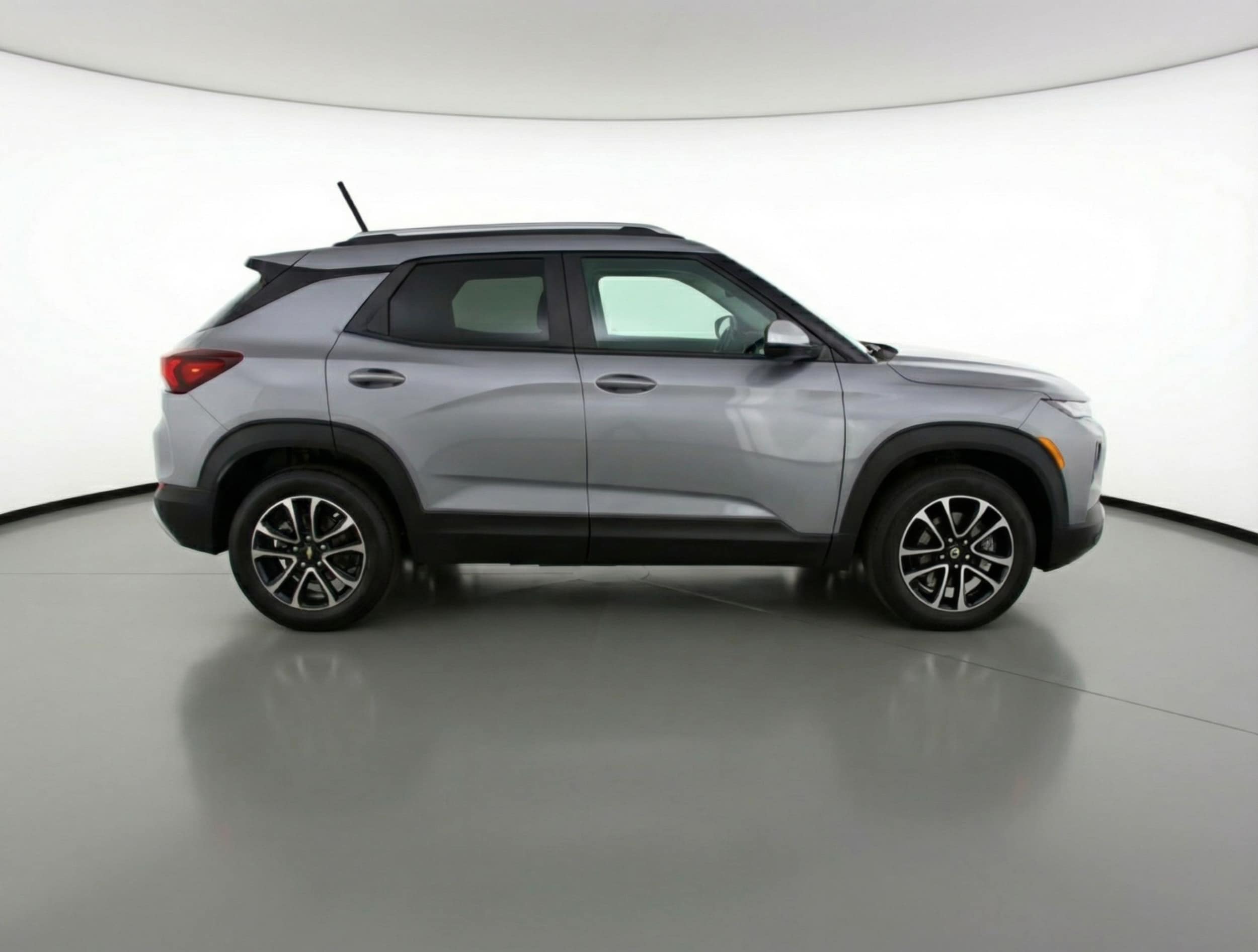 Thumbnail: 2025 Chevrolet TrailBlazer - 8