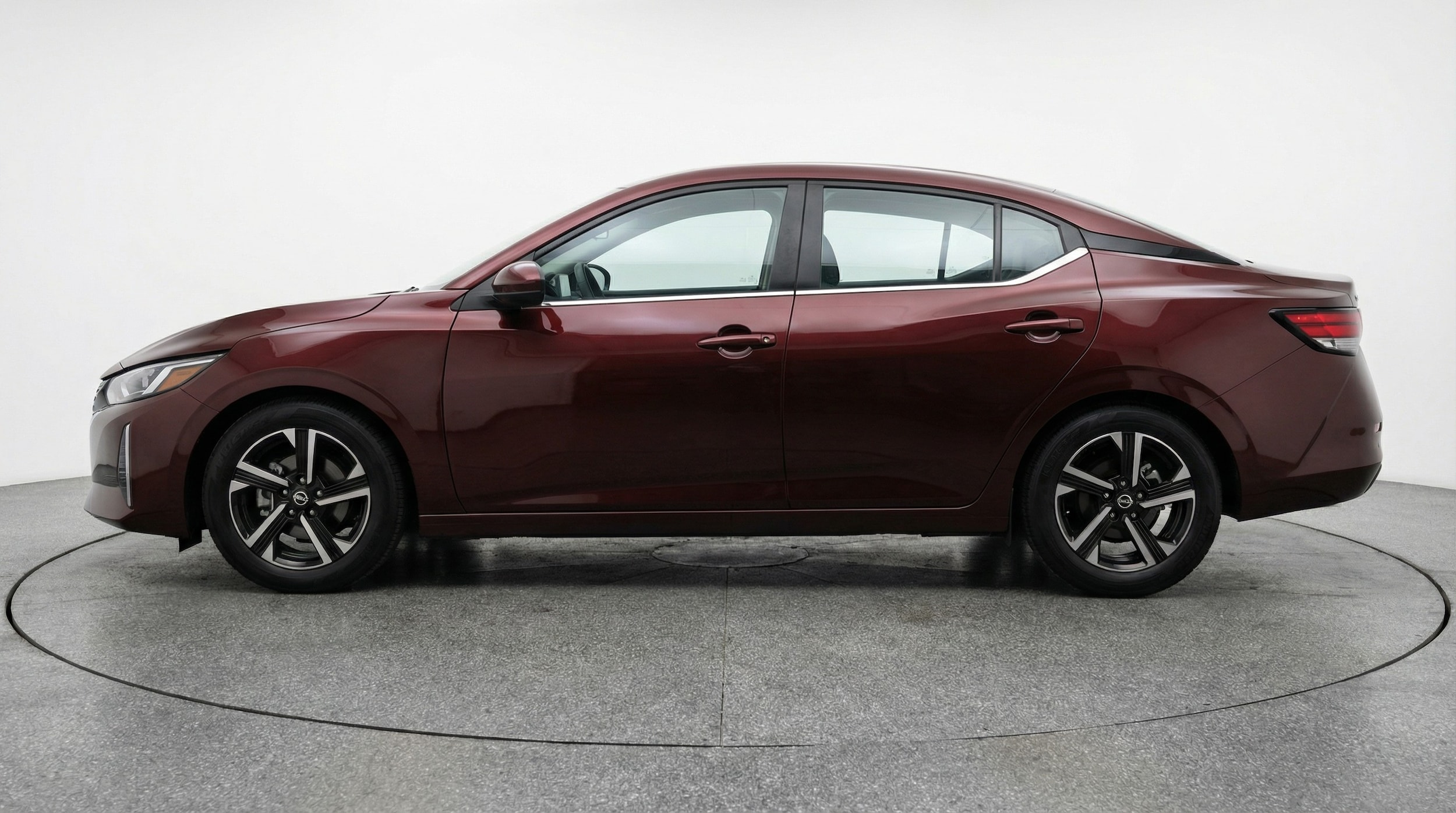 Thumbnail: 2025 Nissan Sentra - 4