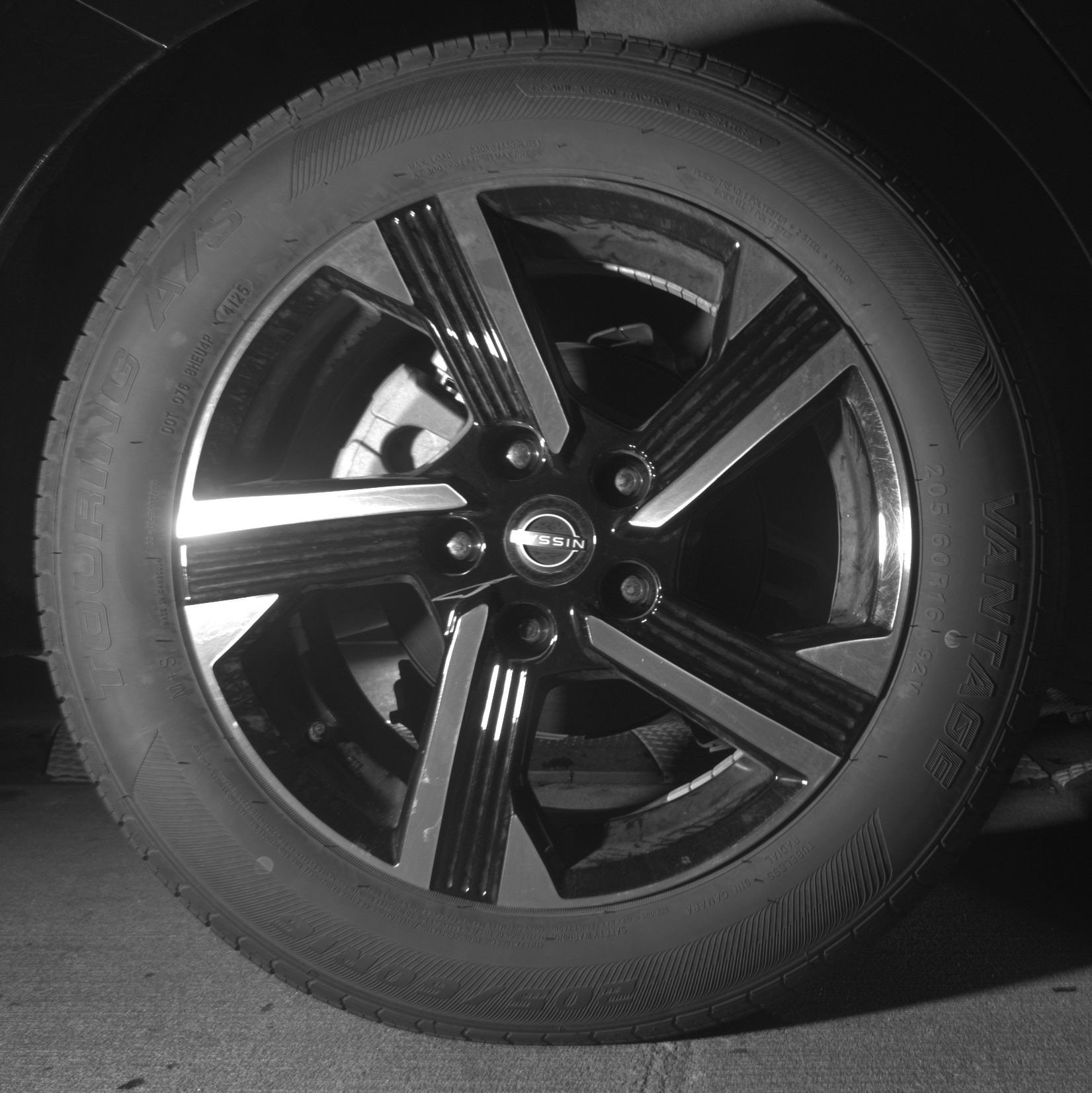 Thumbnail: 2025 Nissan Sentra - 15