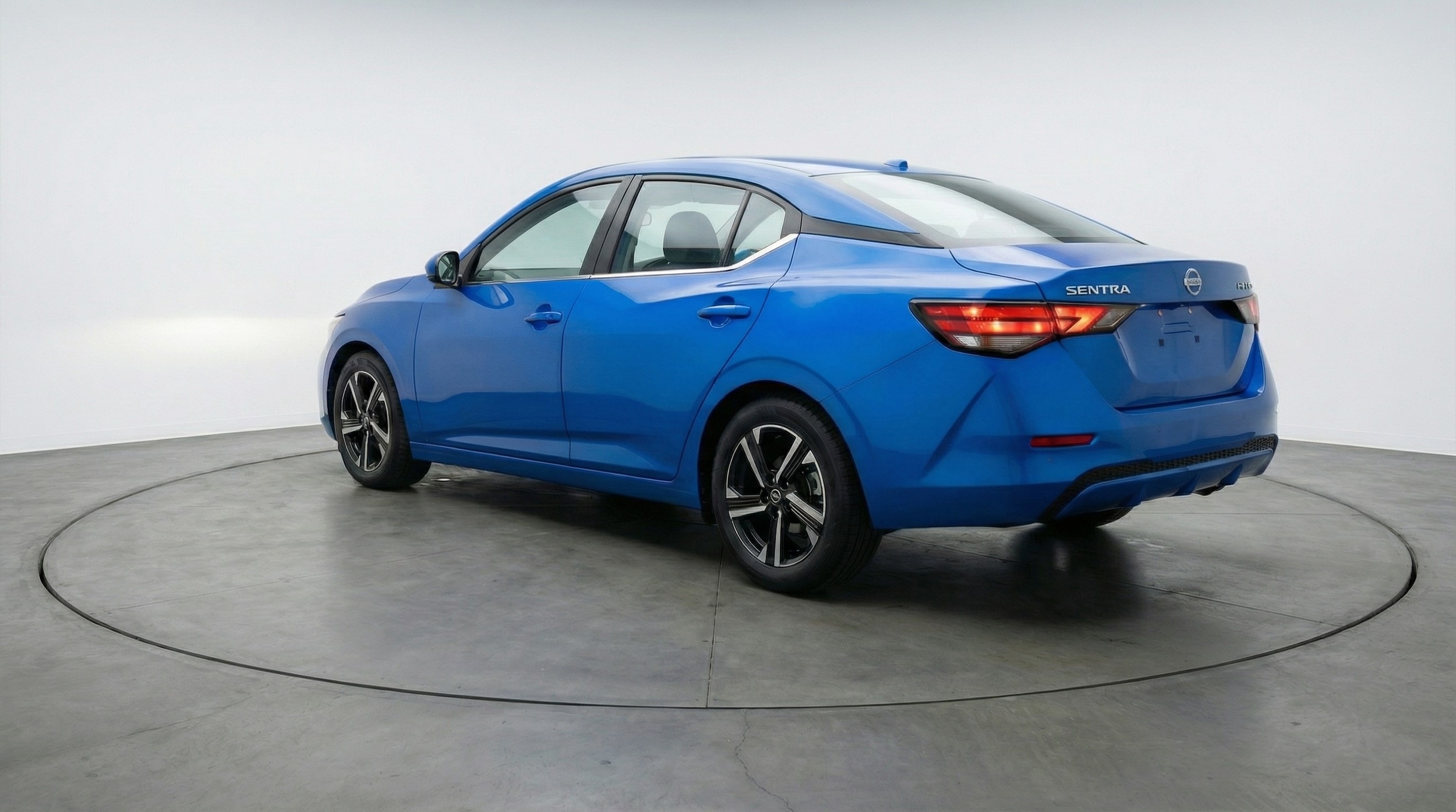 Thumbnail: 2025 Nissan Sentra - 5