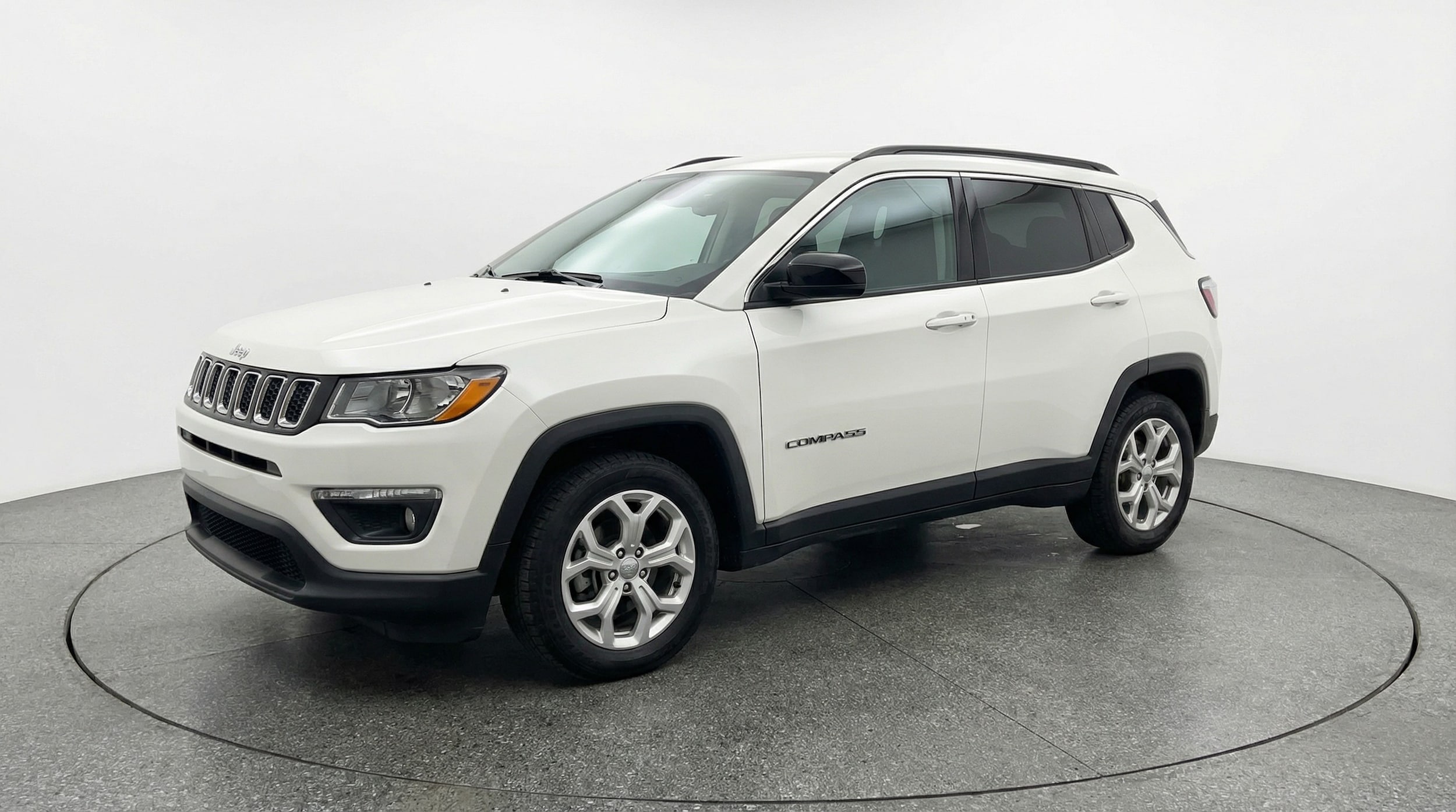 Thumbnail: 2025 Jeep Compass - 3