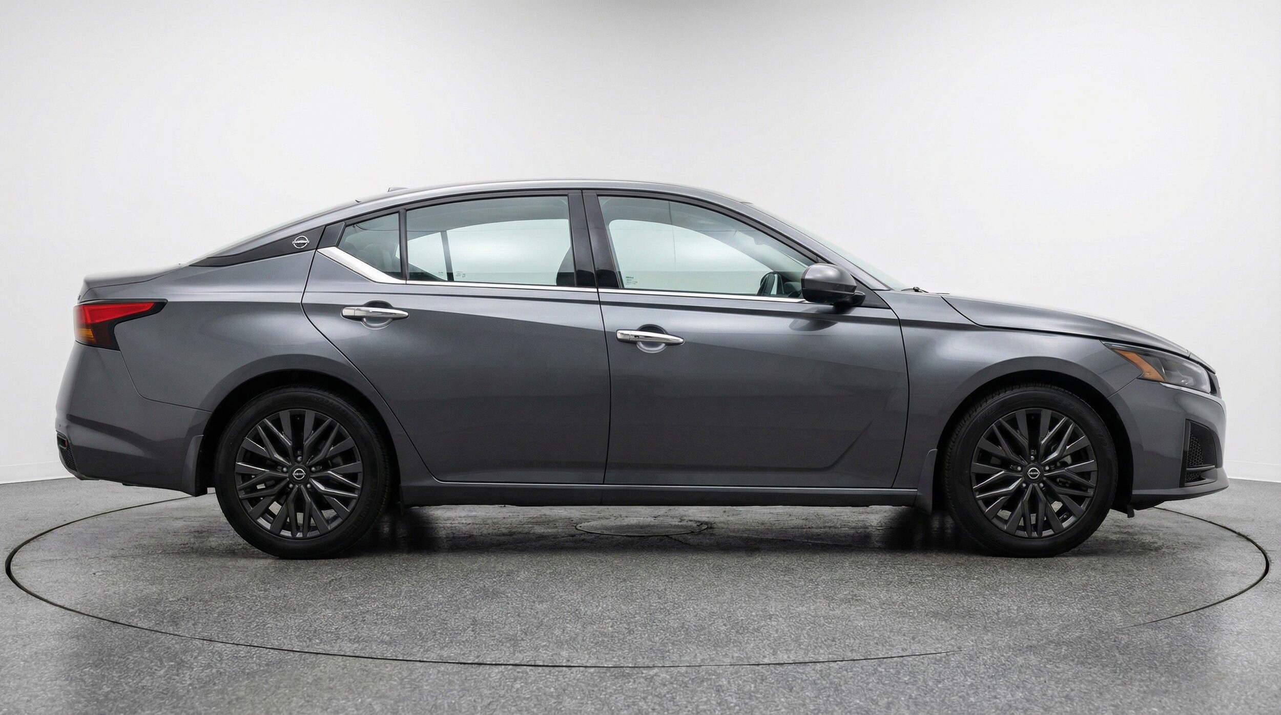 Thumbnail: 2025 Nissan Altima - 11