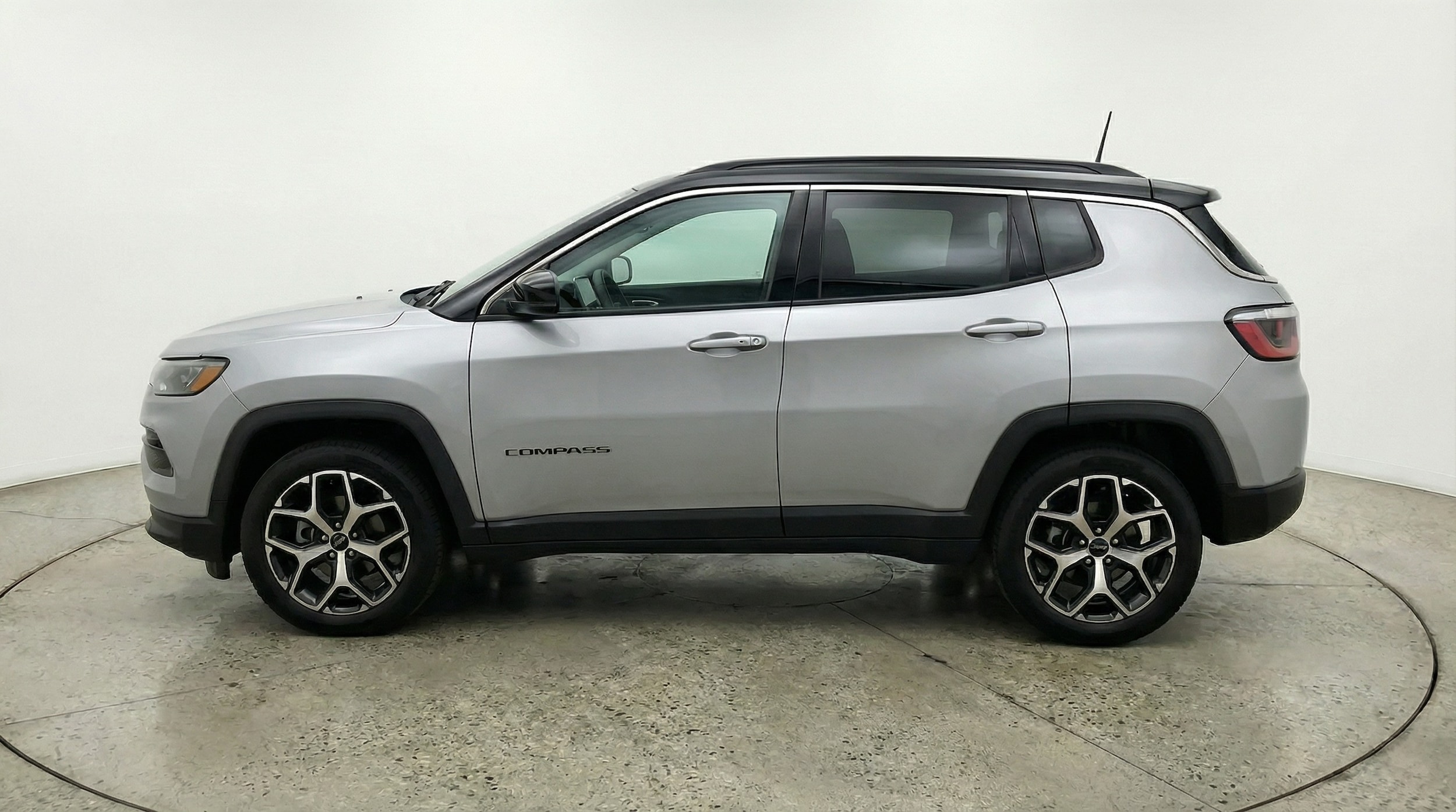 Thumbnail: 2025 Jeep Compass - 4