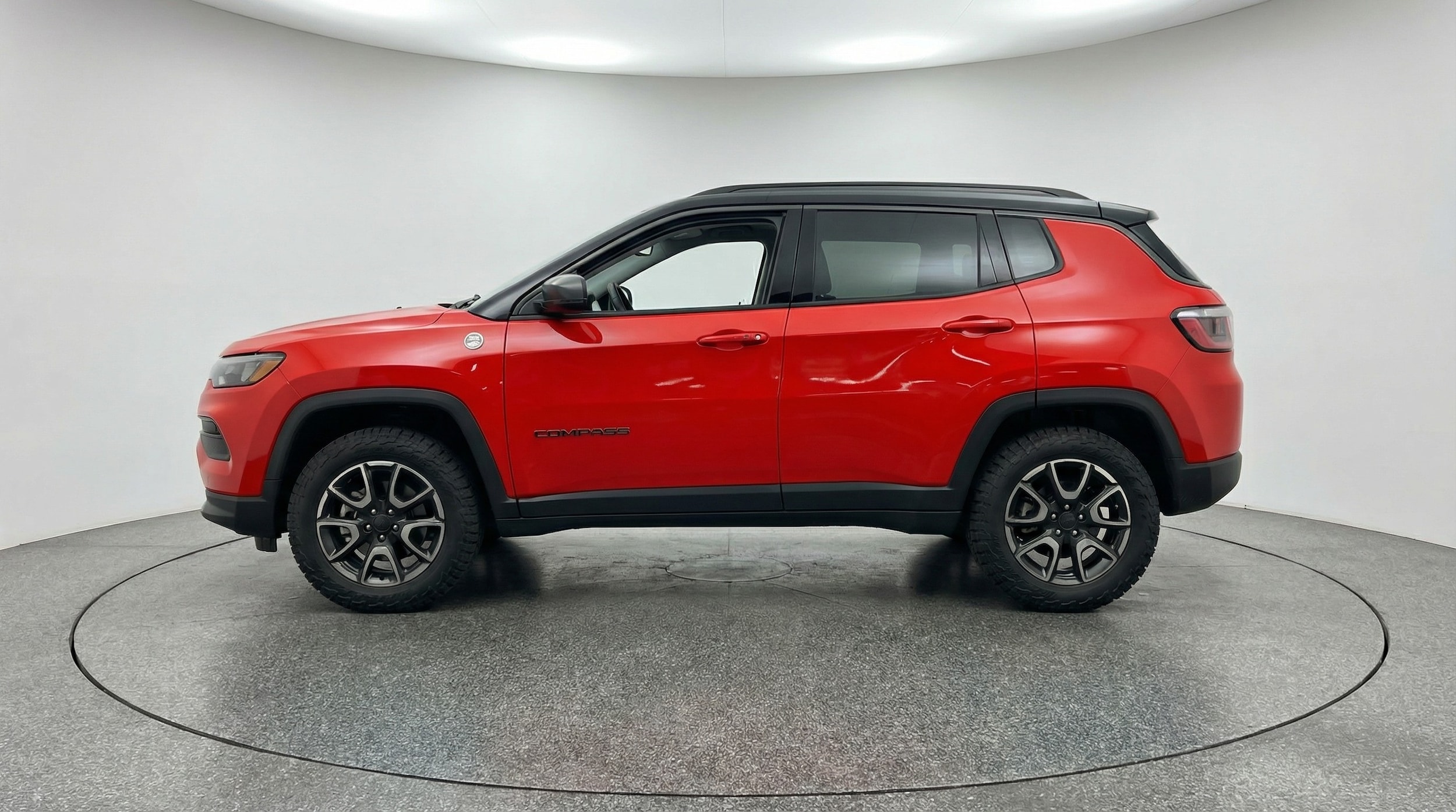 Thumbnail: 2025 Jeep Compass - 4