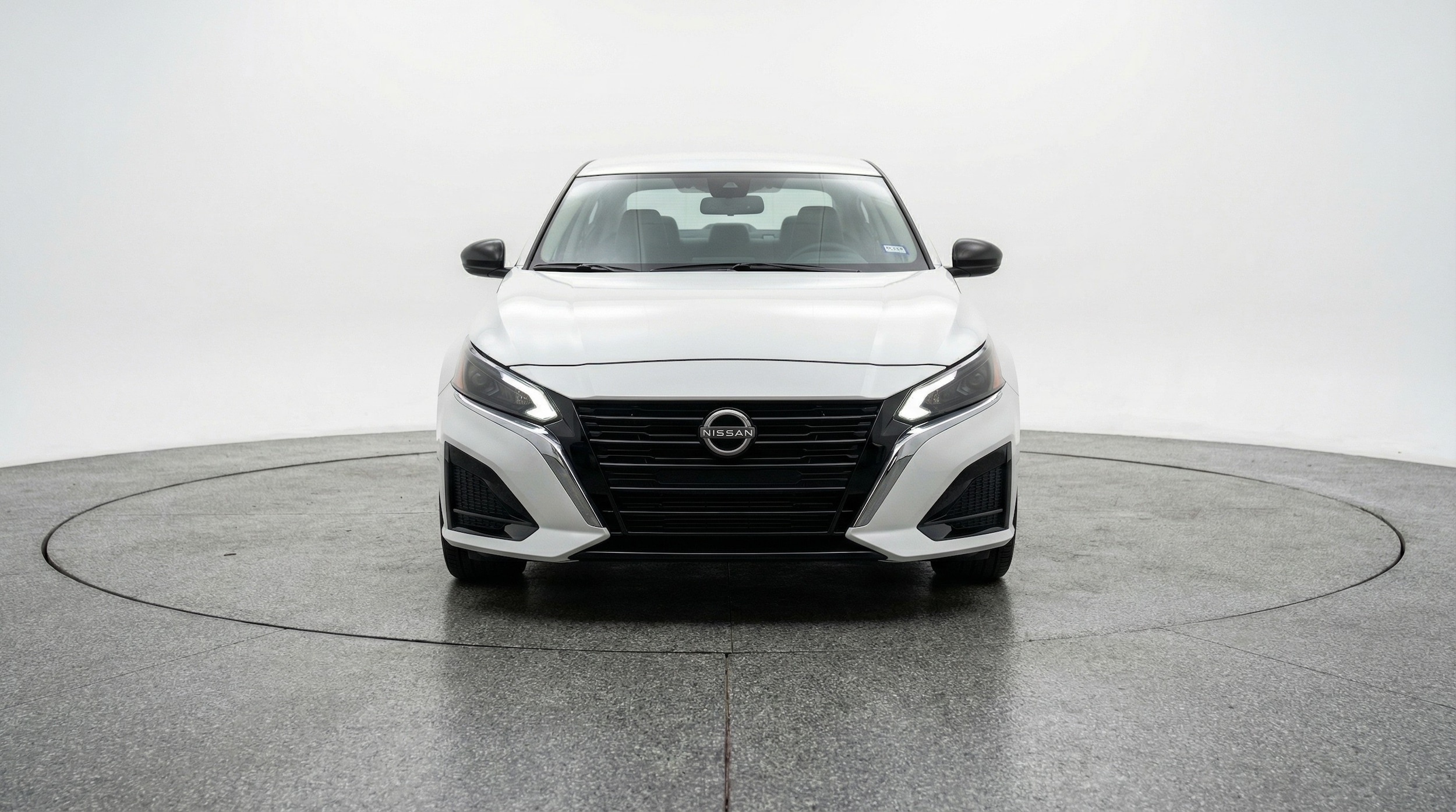 Thumbnail: 2025 Nissan Altima - 2