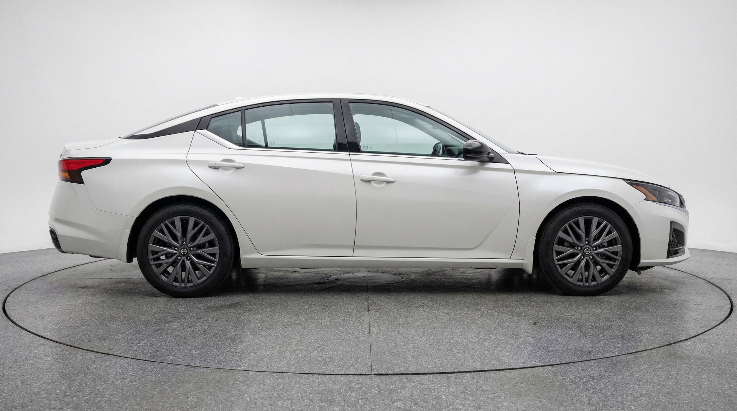 Thumbnail: 2025 Nissan Altima - 11