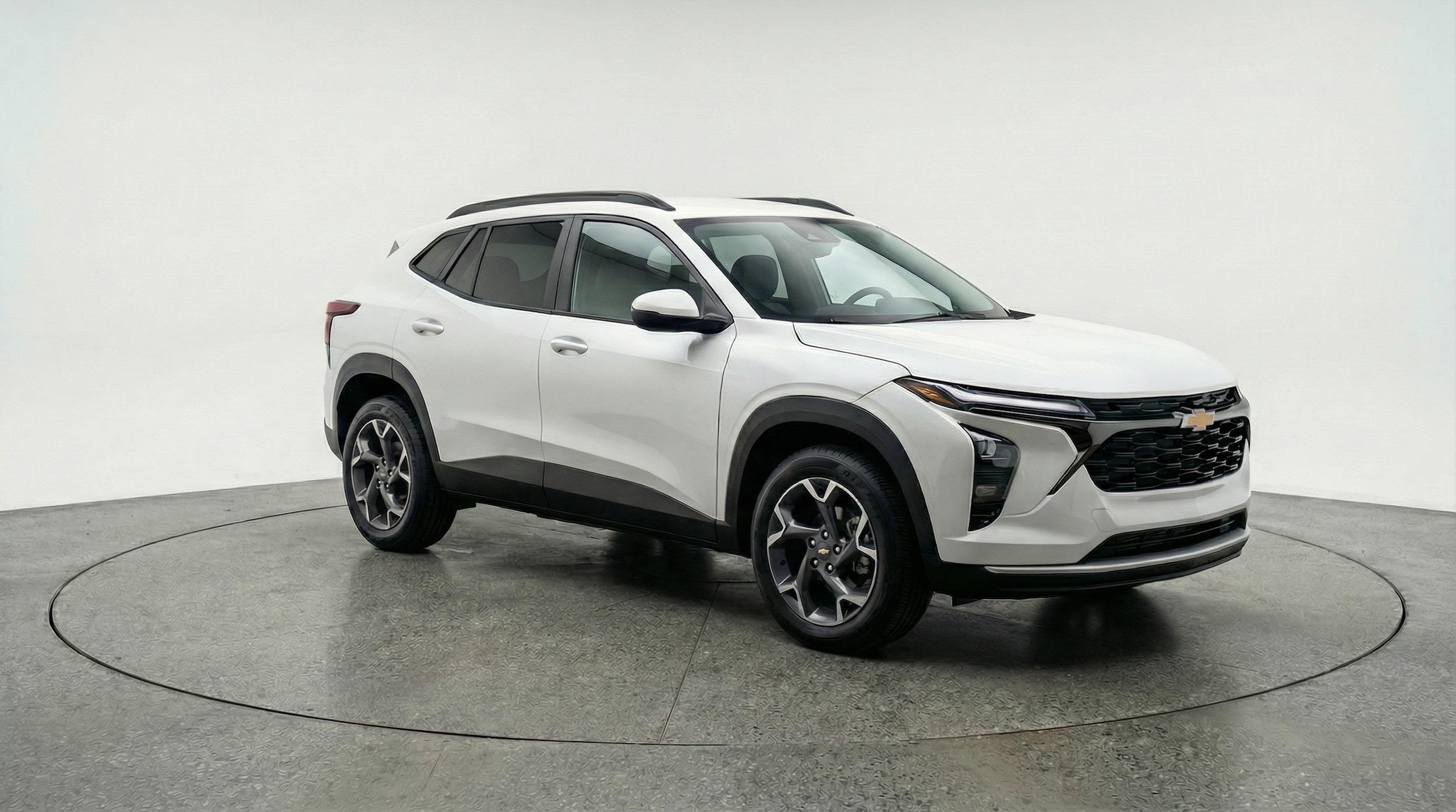 Thumbnail: 2025 Chevrolet Trax - 1