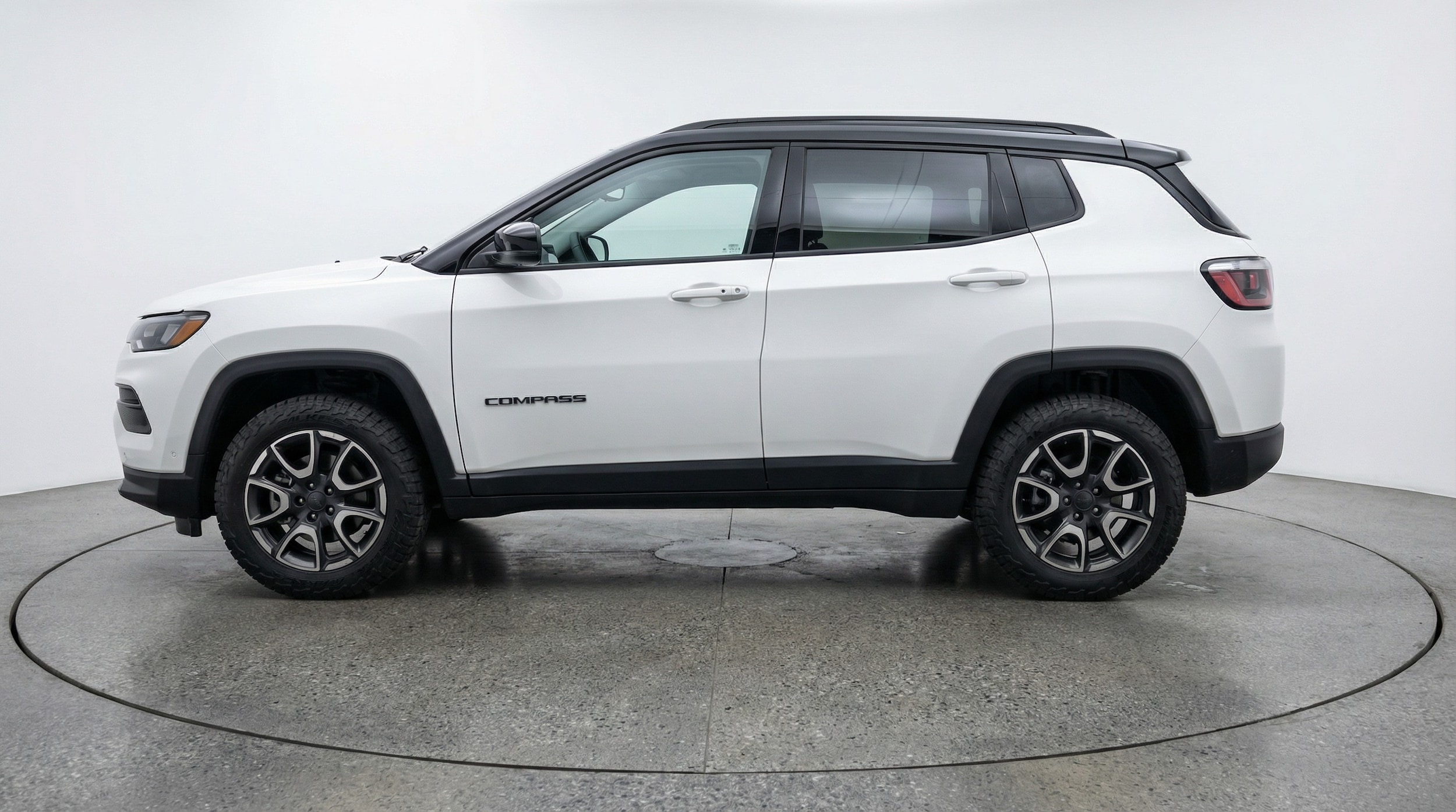 Thumbnail: 2025 Jeep Compass - 4